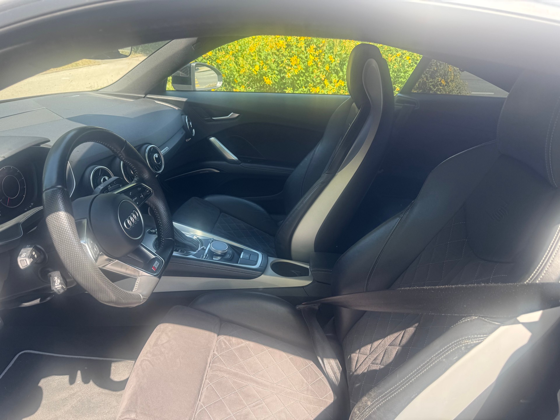 AUDI TT Coupé 2.0 TFSI quattro S-tronic ABT-image-9