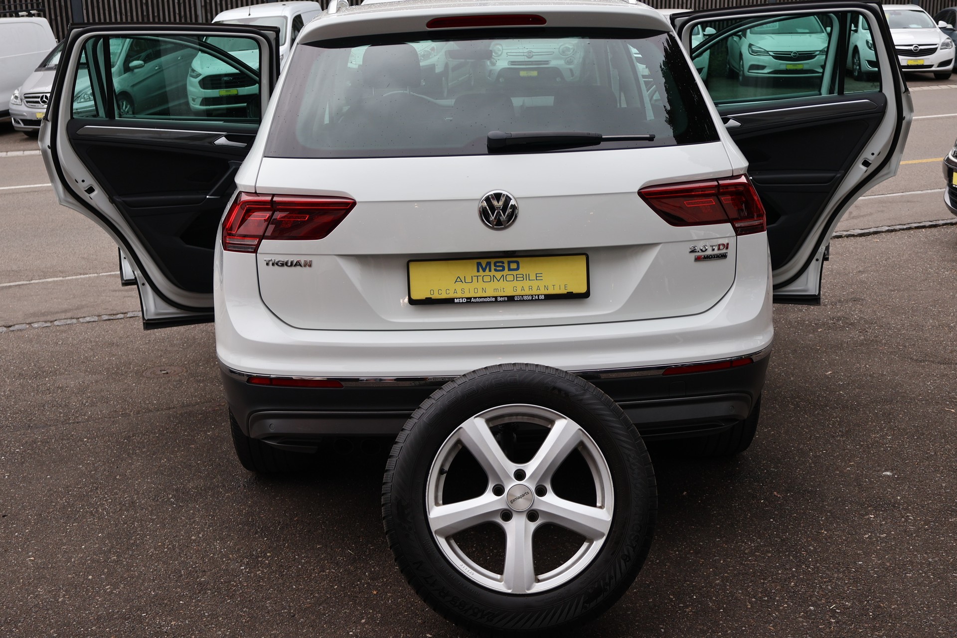 VW Tiguan 2.0 TDI SCR Highline 4Motion DSG-image-9