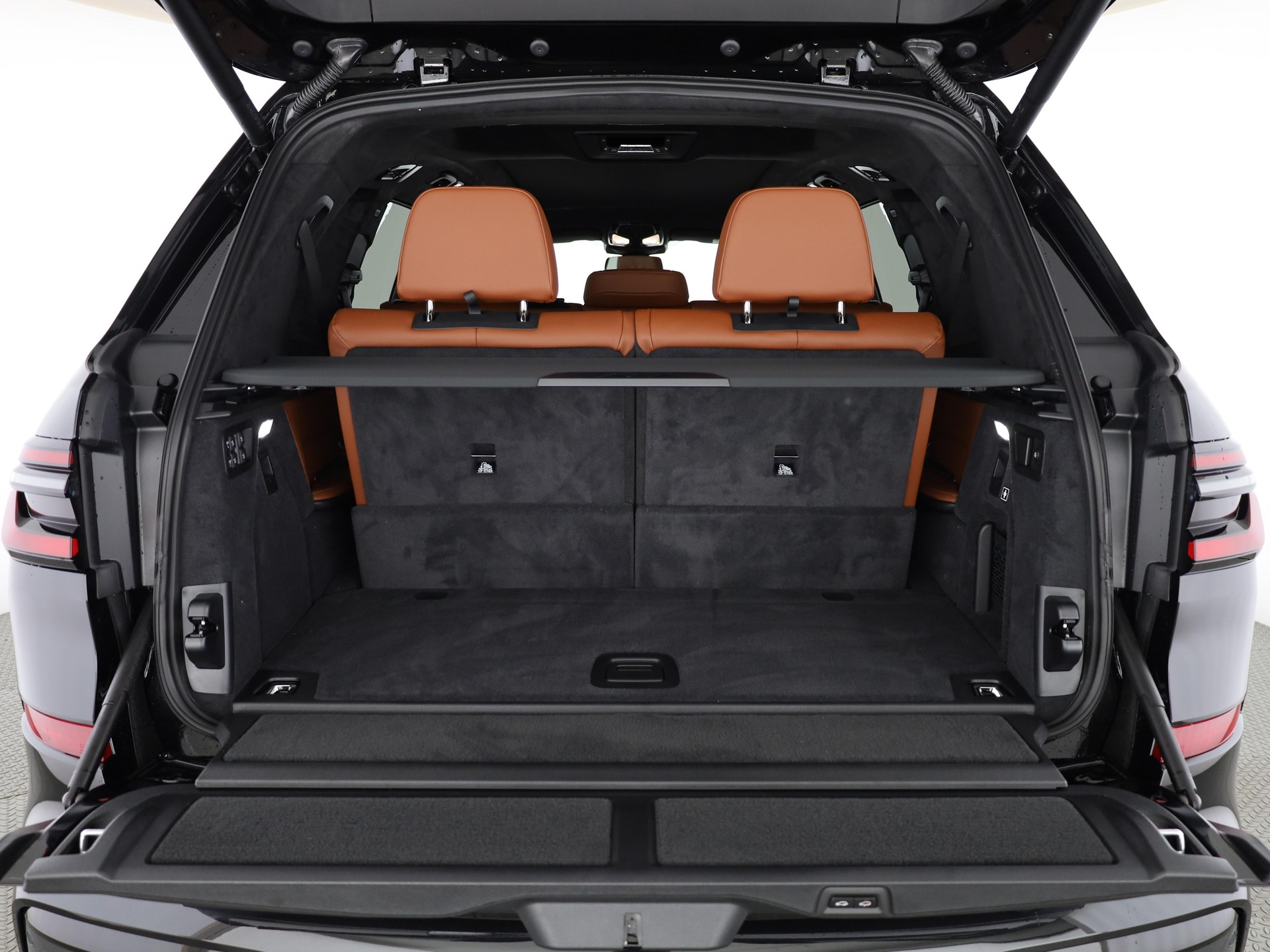 BMW X7 40i xDrive SAG-image-6
