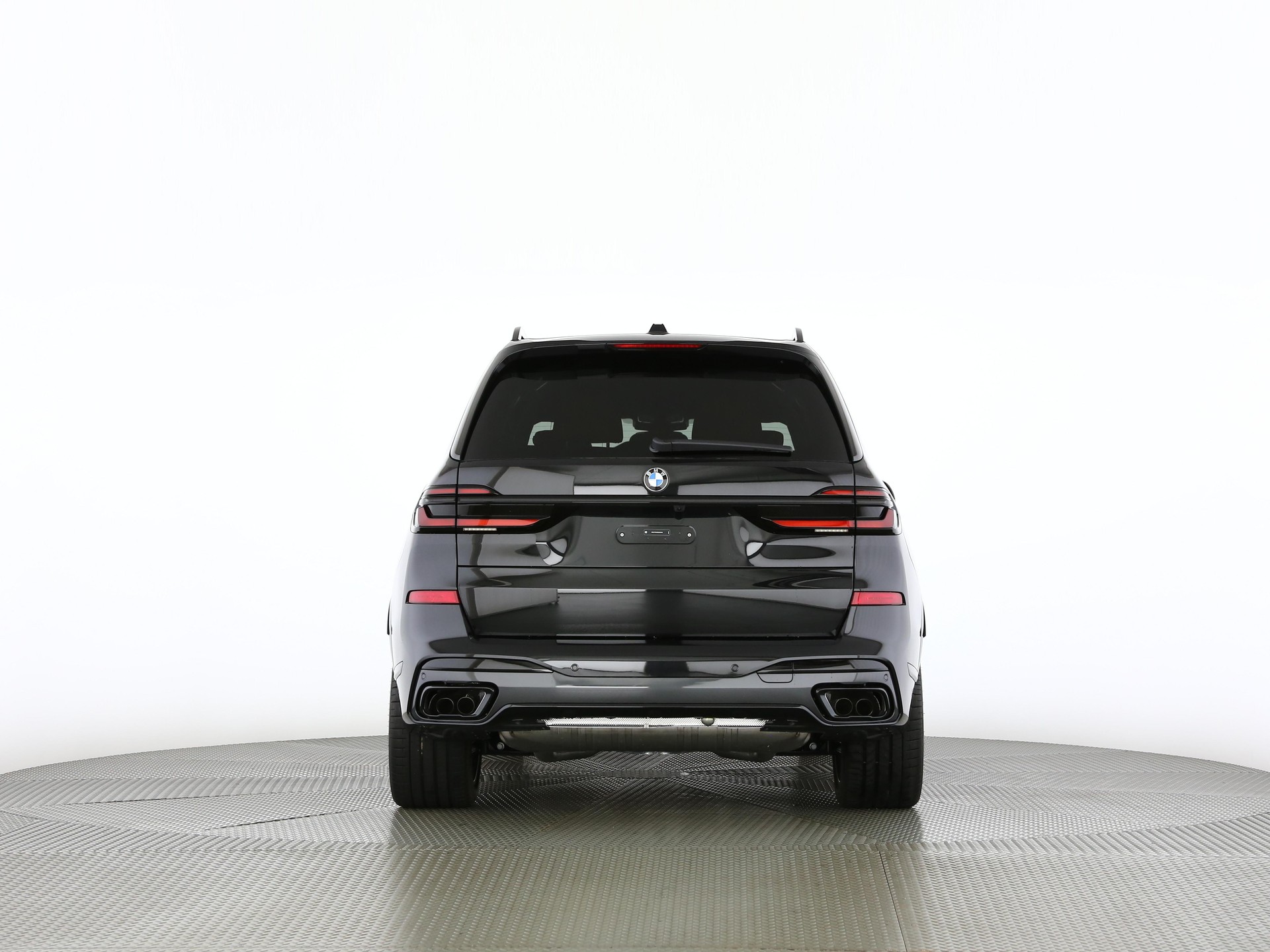 BMW X7 40i xDrive SAG-image-3