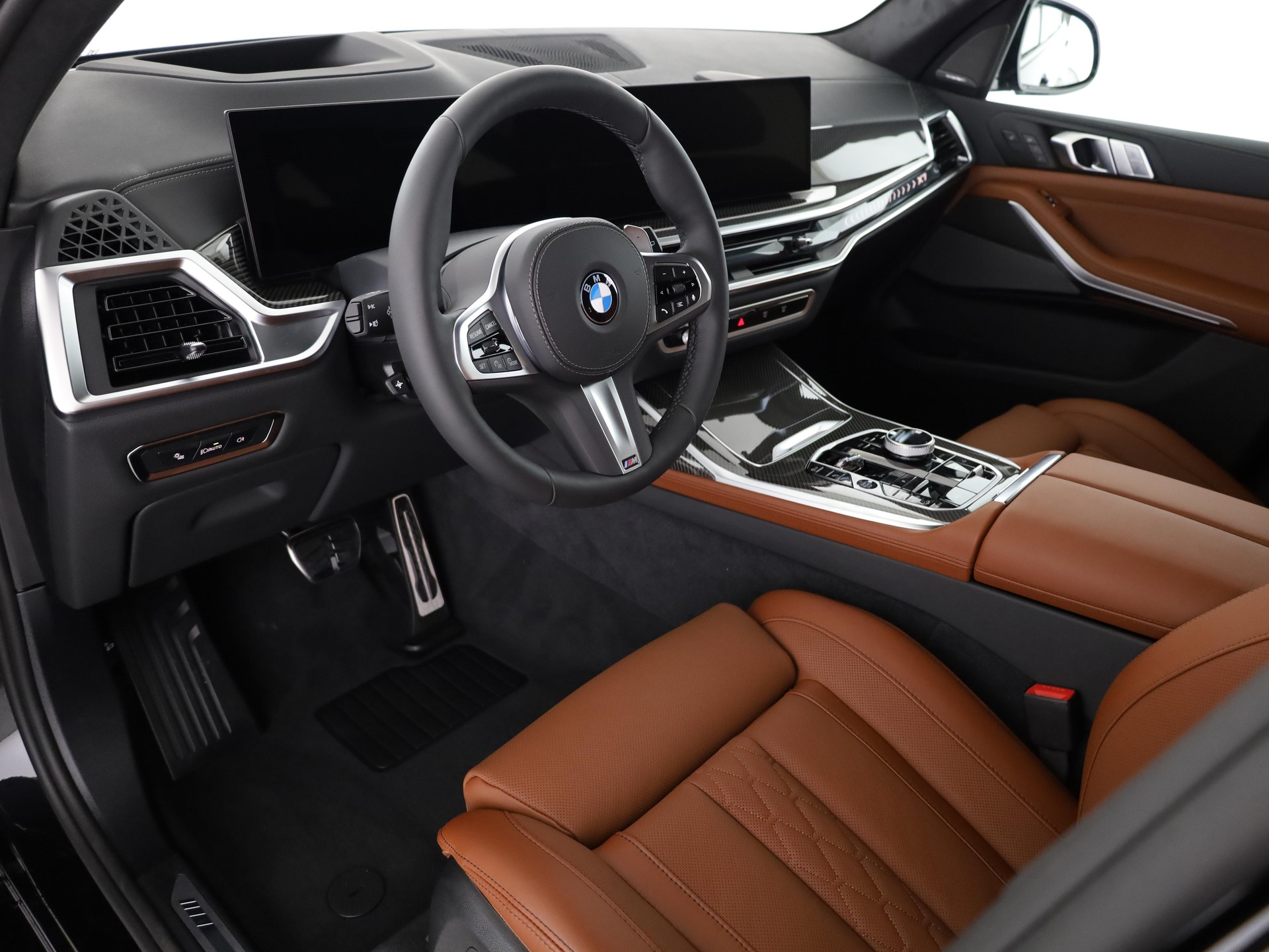 BMW X7 40i xDrive SAG-image-9