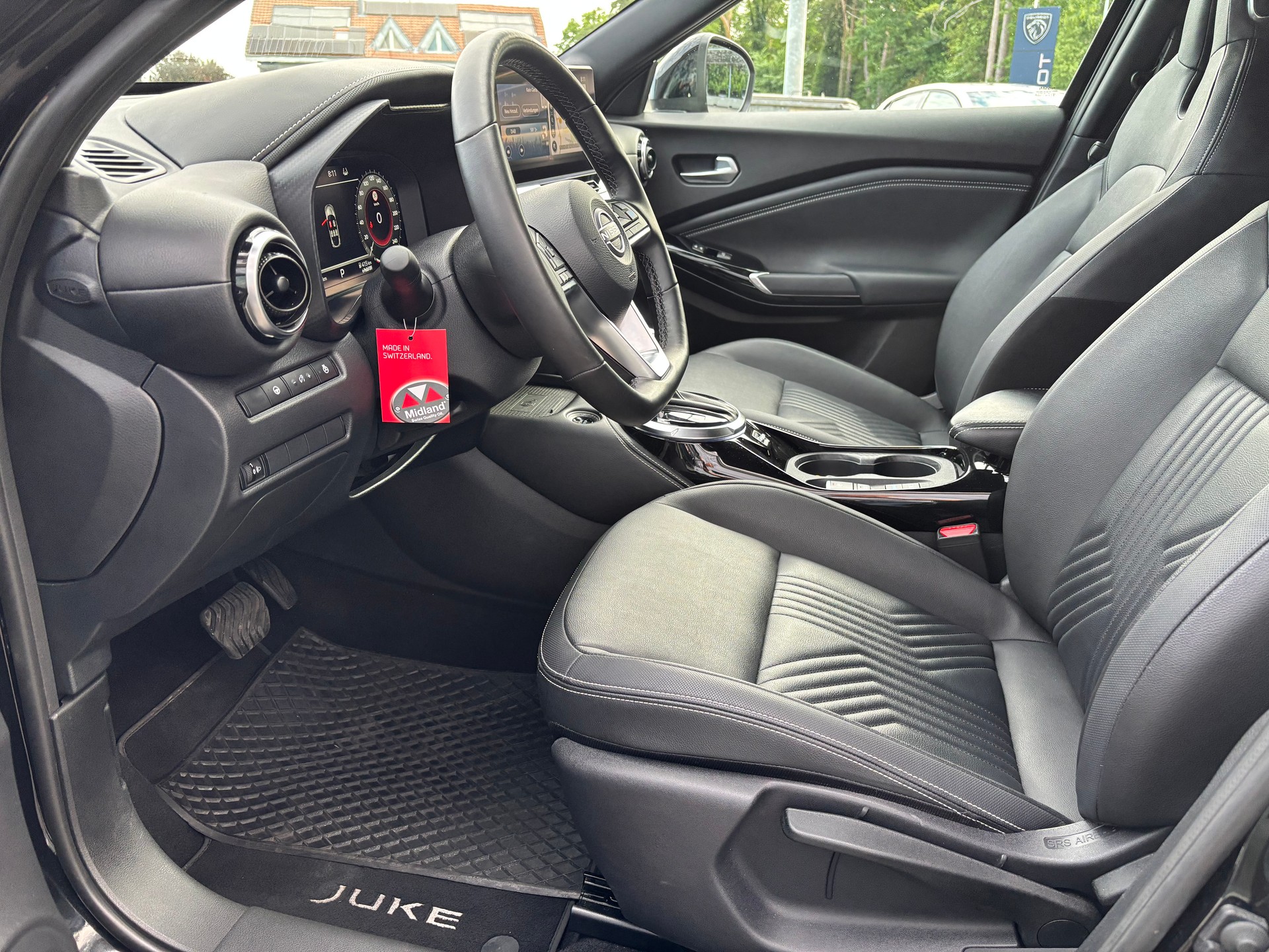 NISSAN Juke 1.6 FHEV Tekna-image-11