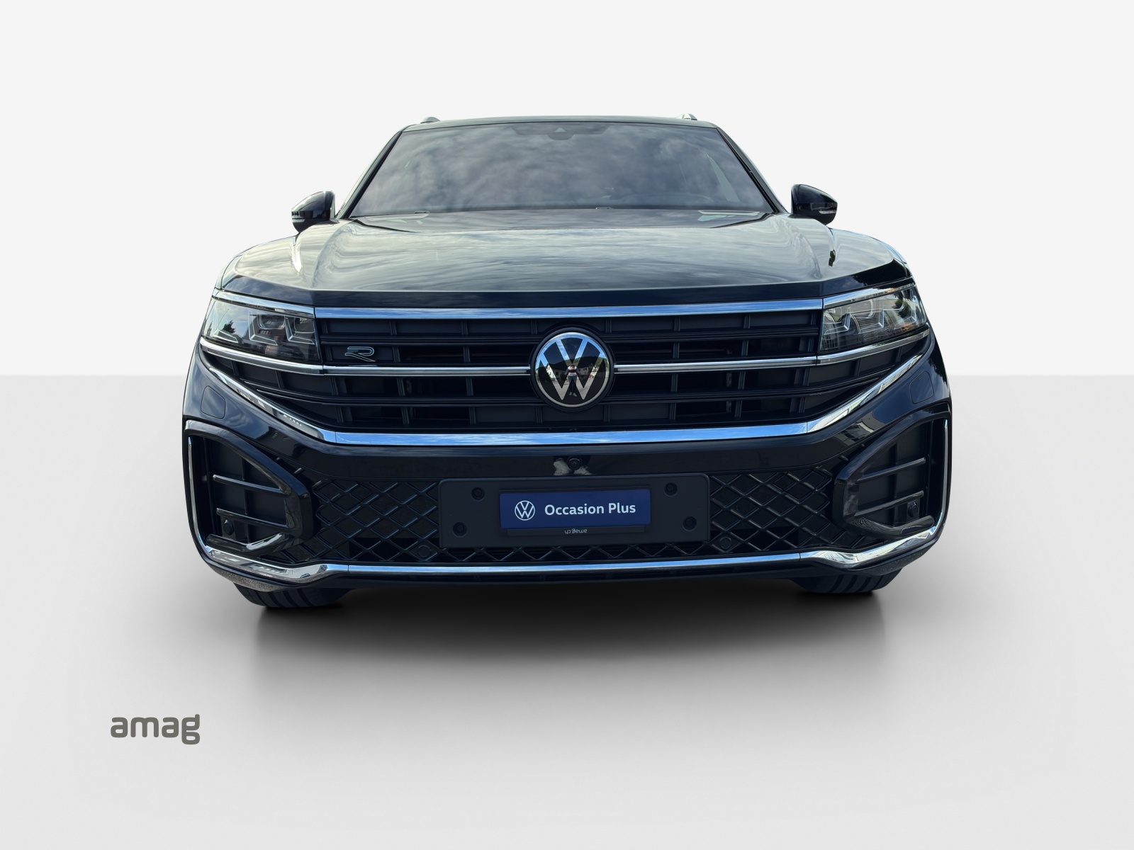 VW Touareg 3.0 TDI R-Line Tiptronic-image-6