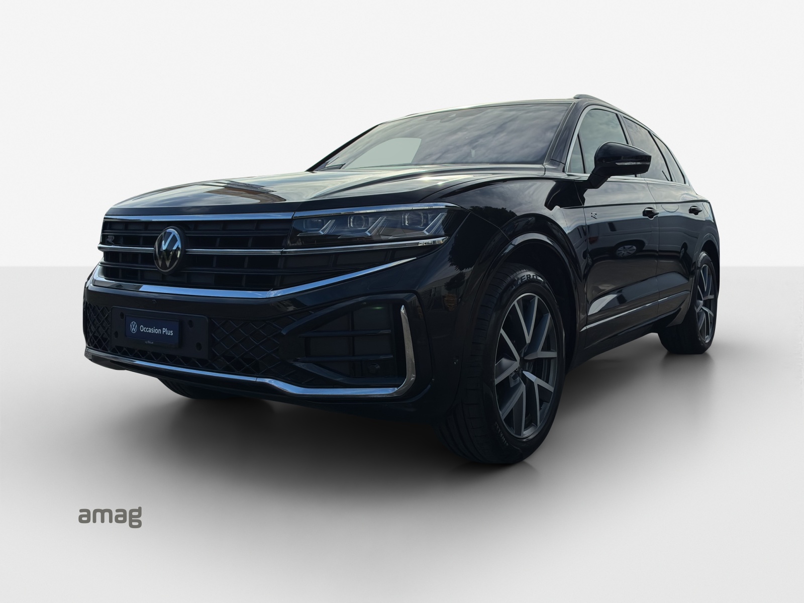 VW Touareg 3.0 TDI R-Line Tiptronic-image-0