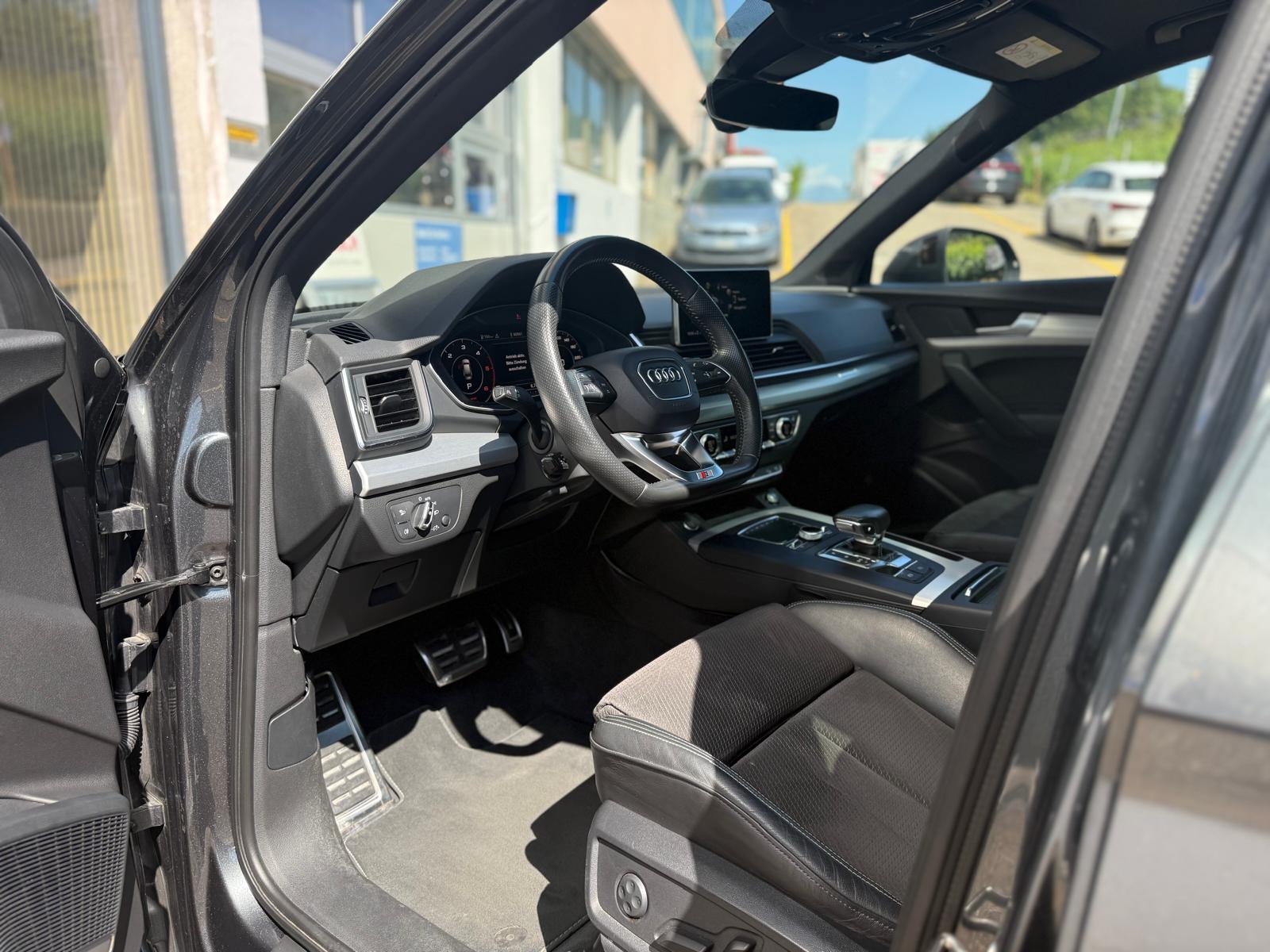 AUDI Q5 2.0 TDI S-Line sport quattro S-tronic-image-3