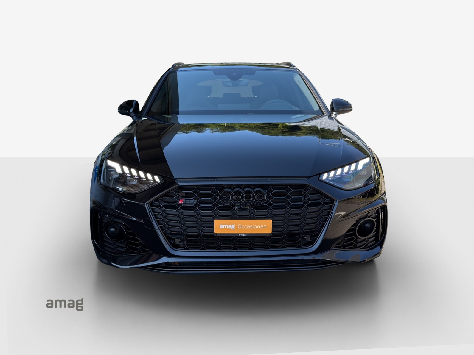 AUDI RS4 Avant quattro tiptronic-image-6