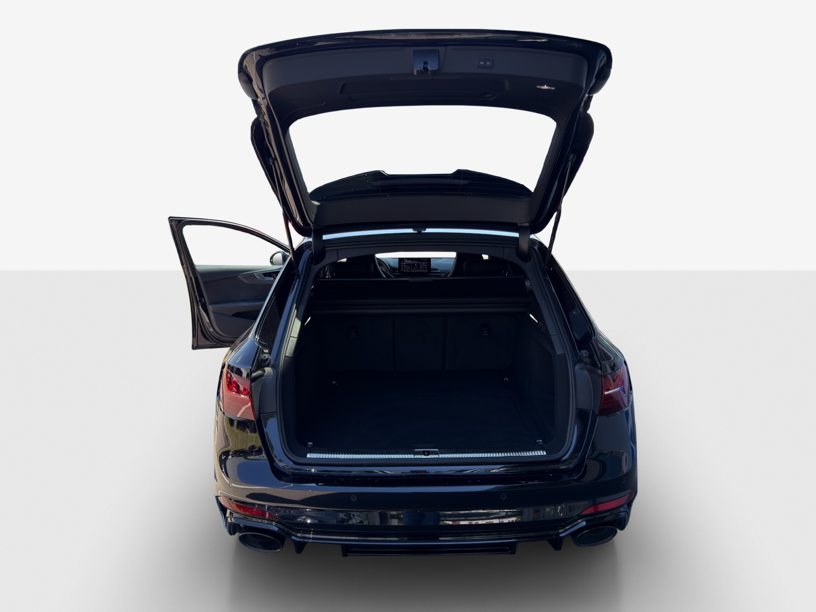 AUDI RS4 Avant quattro tiptronic-image-12