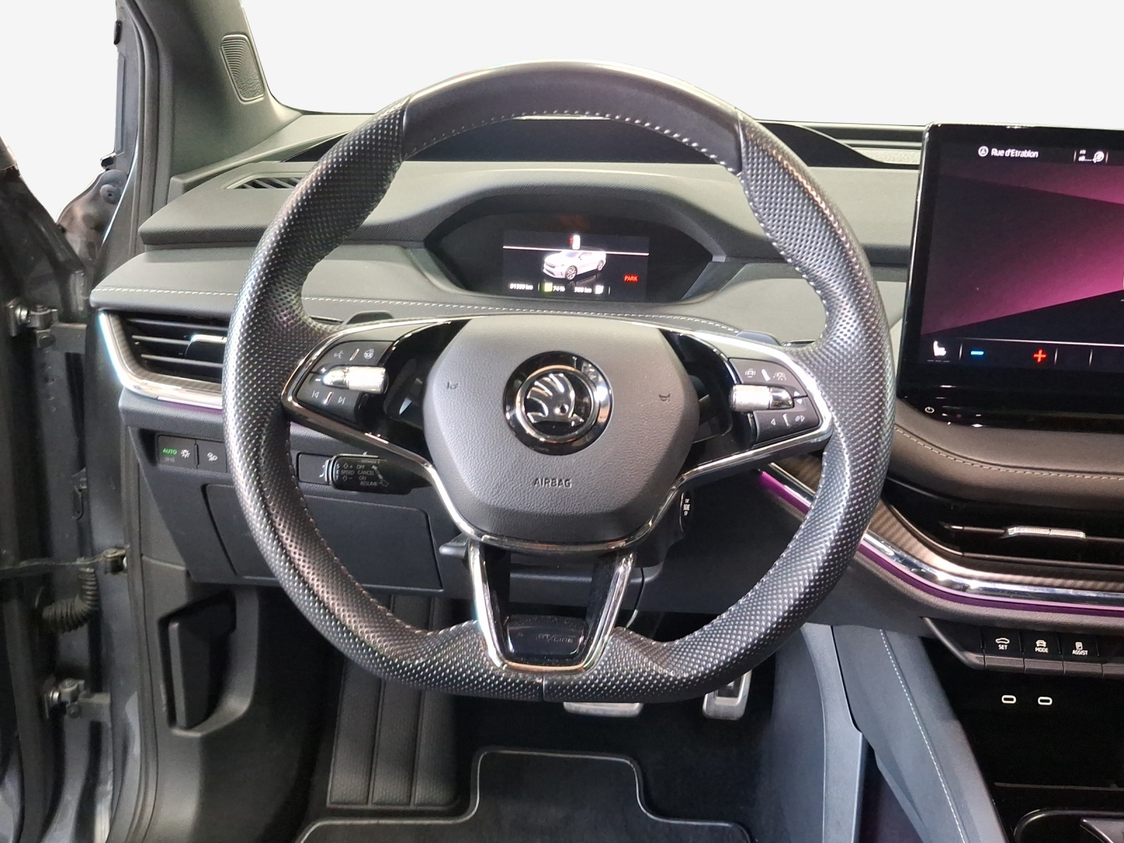 SKODA Enyaq iV 80x SportLine-image-10