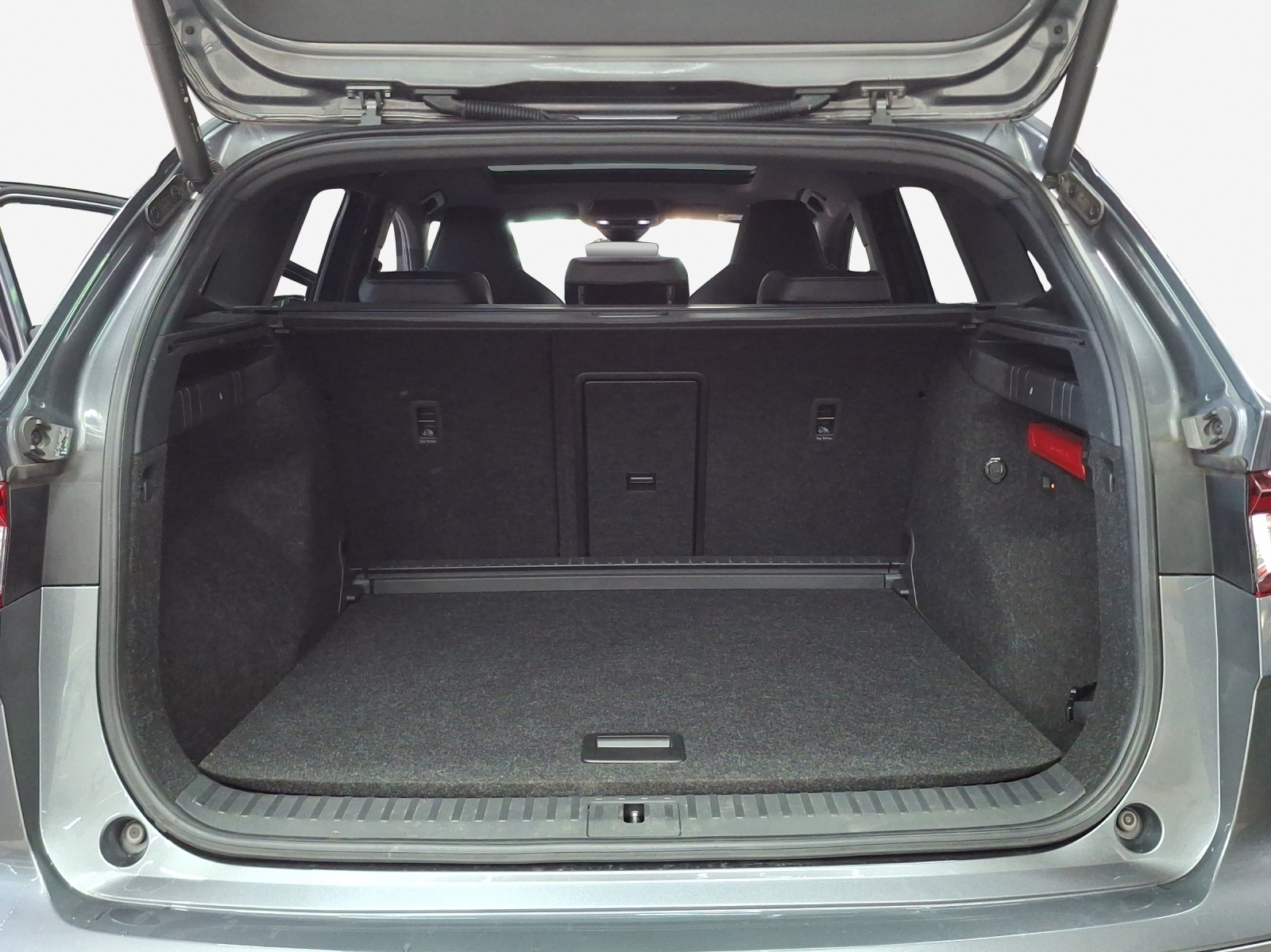 SKODA Enyaq iV 80x SportLine-image-13
