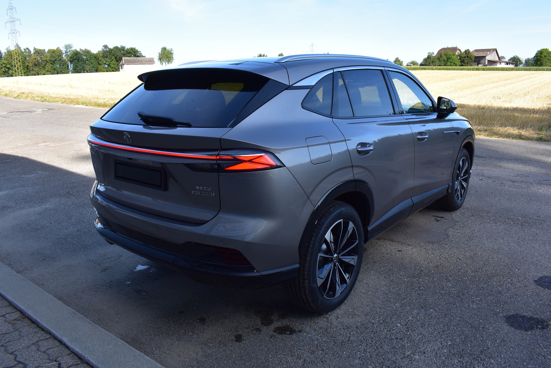 MG HS 1.5 Hybrid+ Luxury-image-6