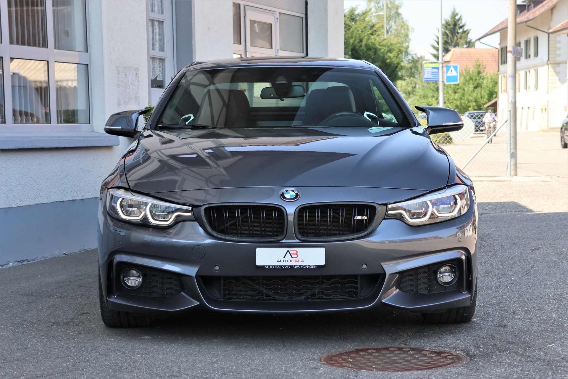 BMW 440i Cabriolet xDrive M Sport Steptronic (CH) "Performance"-image-1