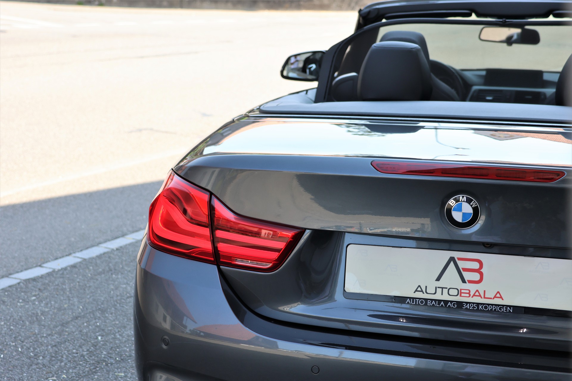 BMW 440i Cabriolet xDrive M Sport Steptronic (CH) "Performance"-image-12