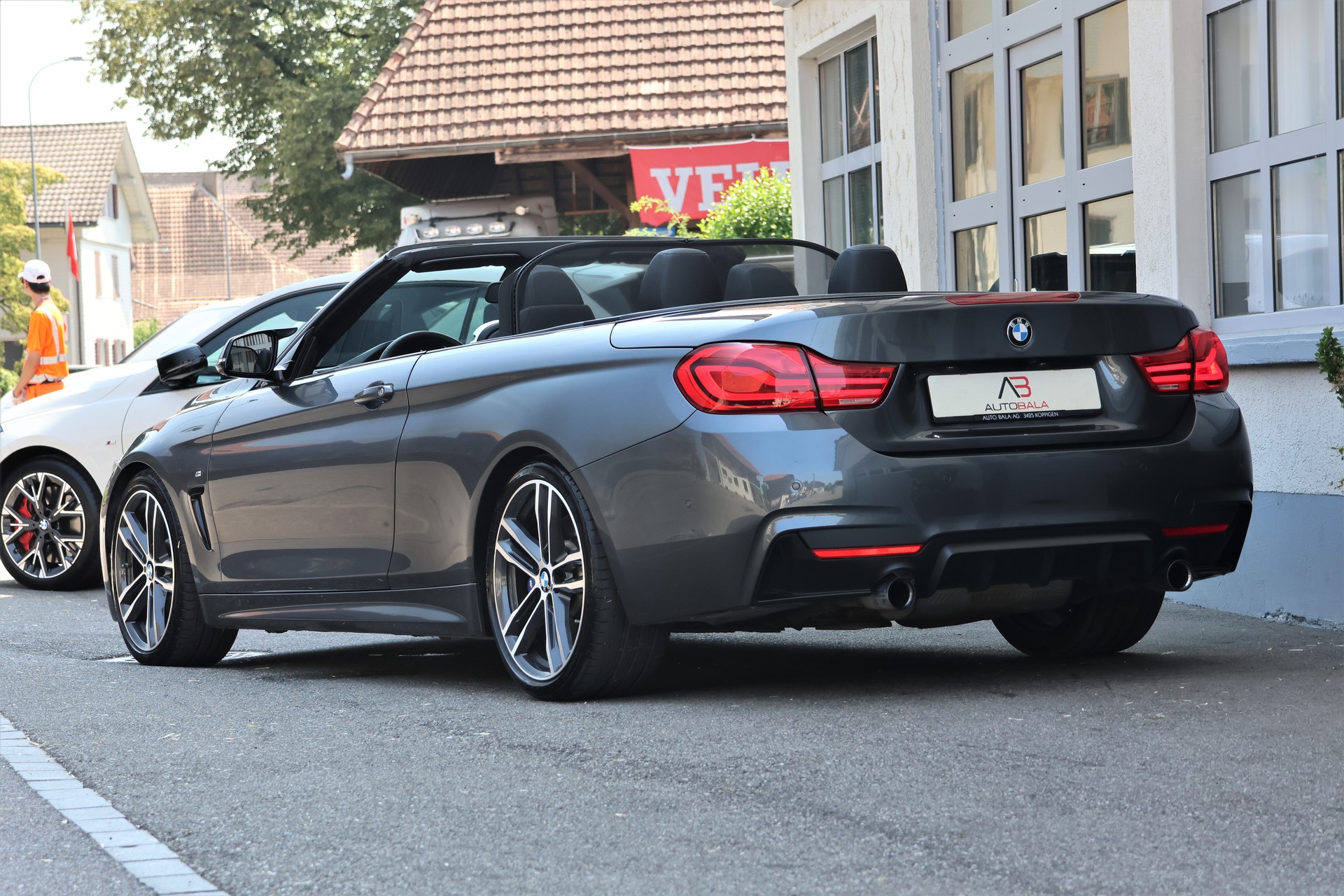 BMW 440i Cabriolet xDrive M Sport Steptronic (CH) "Performance"-image-9