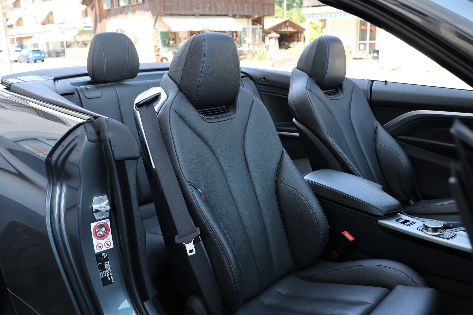 BMW 440i Cabriolet xDrive M Sport Steptronic (CH) "Performance"-image-26