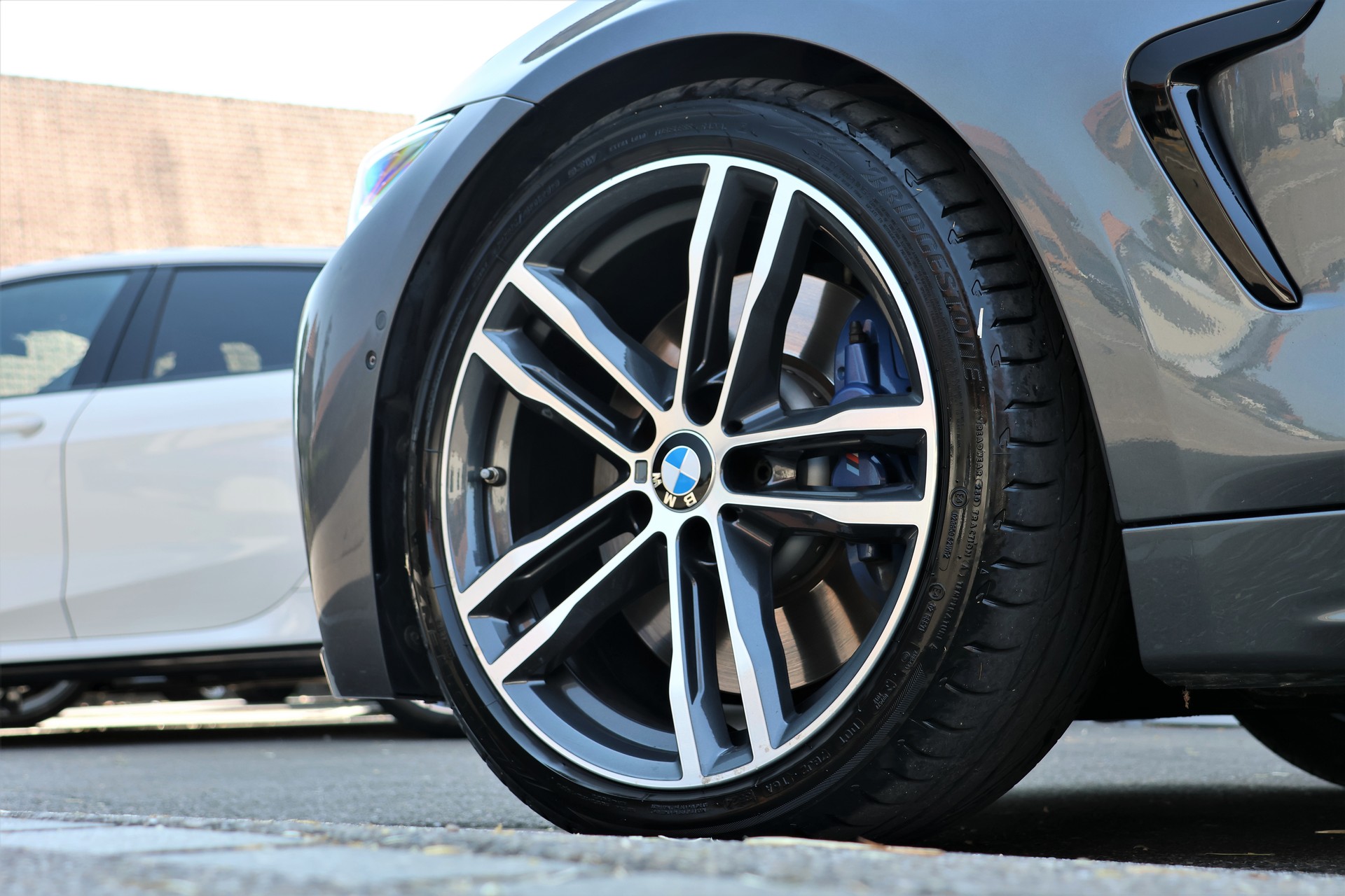 BMW 440i Cabriolet xDrive M Sport Steptronic (CH) "Performance"-image-6