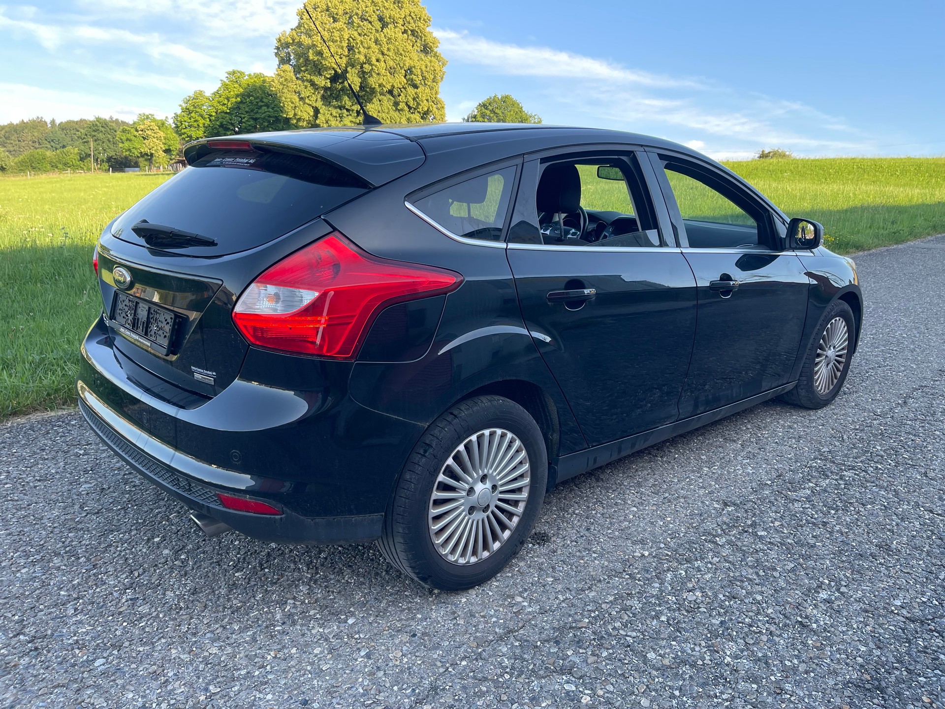 FORD Focus 1.6 SCTi Titanium-image-1