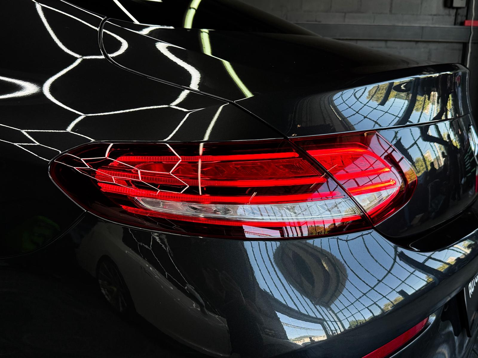 MERCEDES-BENZ C 200 Coupé 4Matic AMG Line 9G-Tronic-image-6