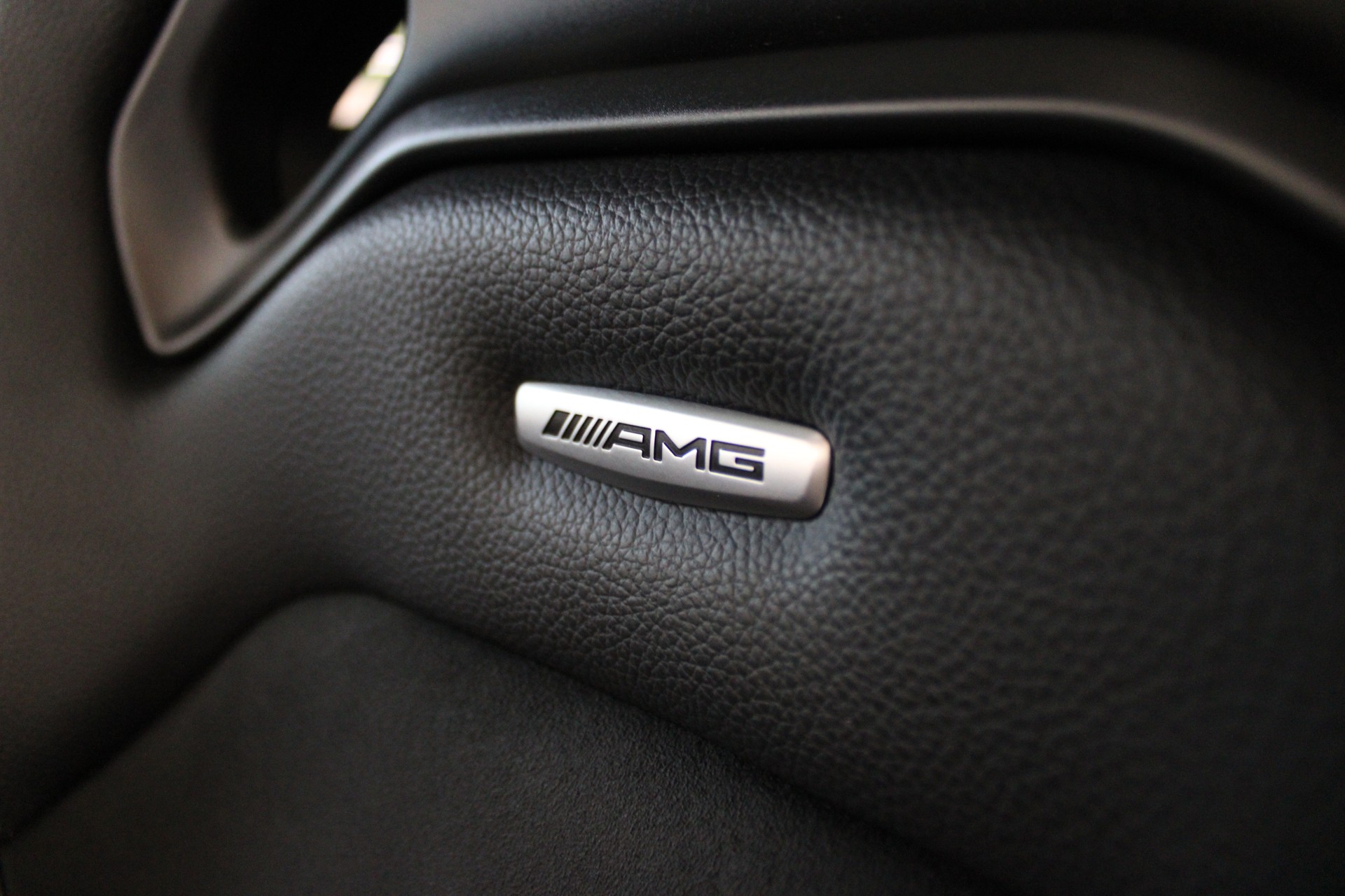 MERCEDES-BENZ GLC Coupé 63 S AMG 4Matic+ 9G-Tronic-image-12