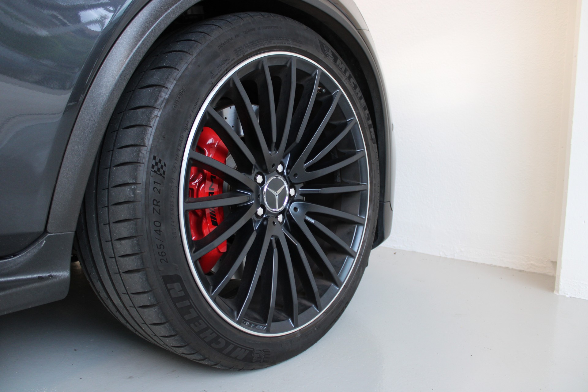 MERCEDES-BENZ GLC Coupé 63 S AMG 4Matic+ 9G-Tronic-image-23
