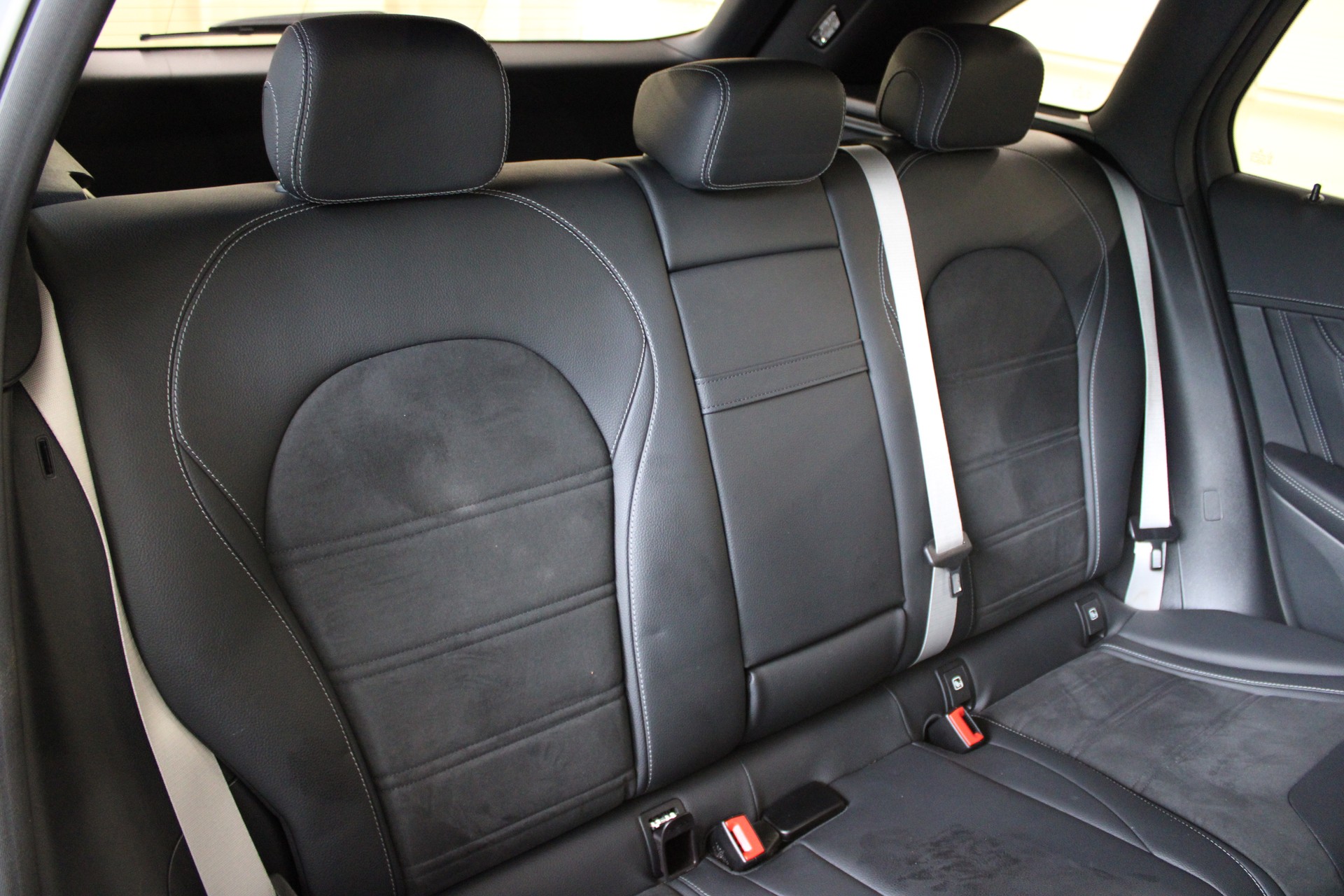MERCEDES-BENZ GLC Coupé 63 S AMG 4Matic+ 9G-Tronic-image-14