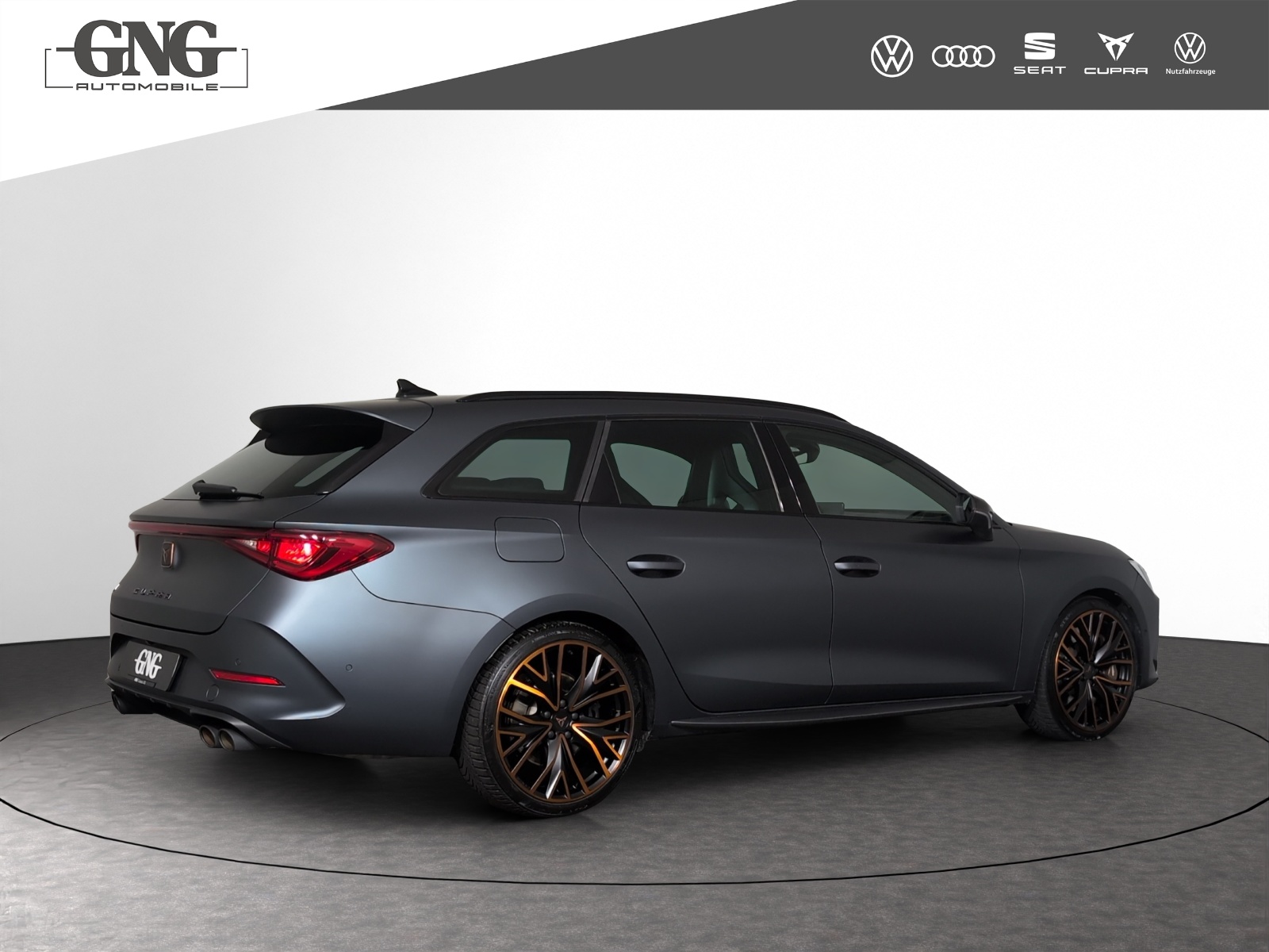 CUPRA LEON ST 2.0 TSI VZ CUP DSG 4Drive-image-2