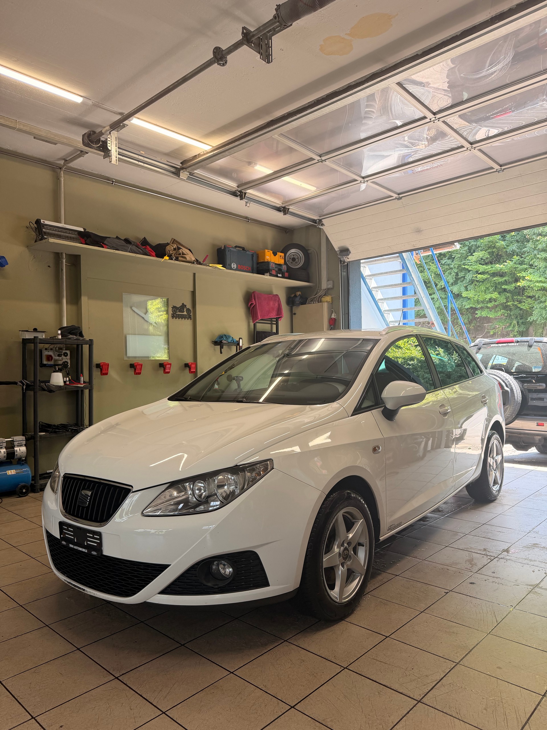SEAT Ibiza ST 1.6 TDI Style-image-1