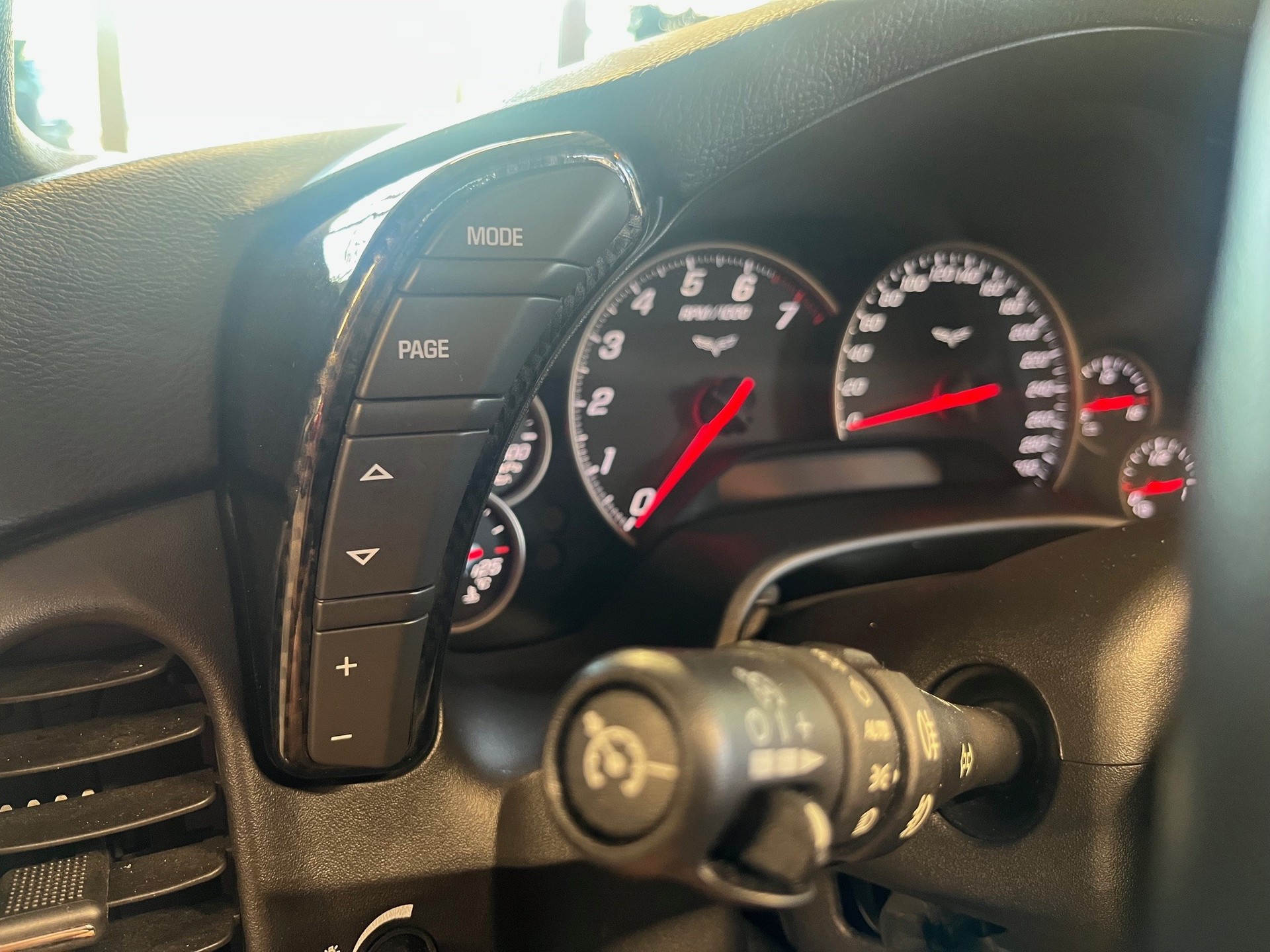 CHEVROLET Corvette 6.0-image-14
