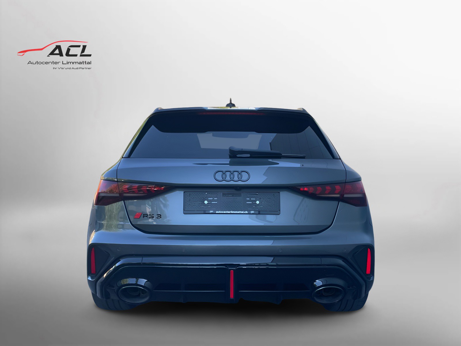 AUDI RS3 Sportback 2.5 TSI quattro S-tronic-image-9