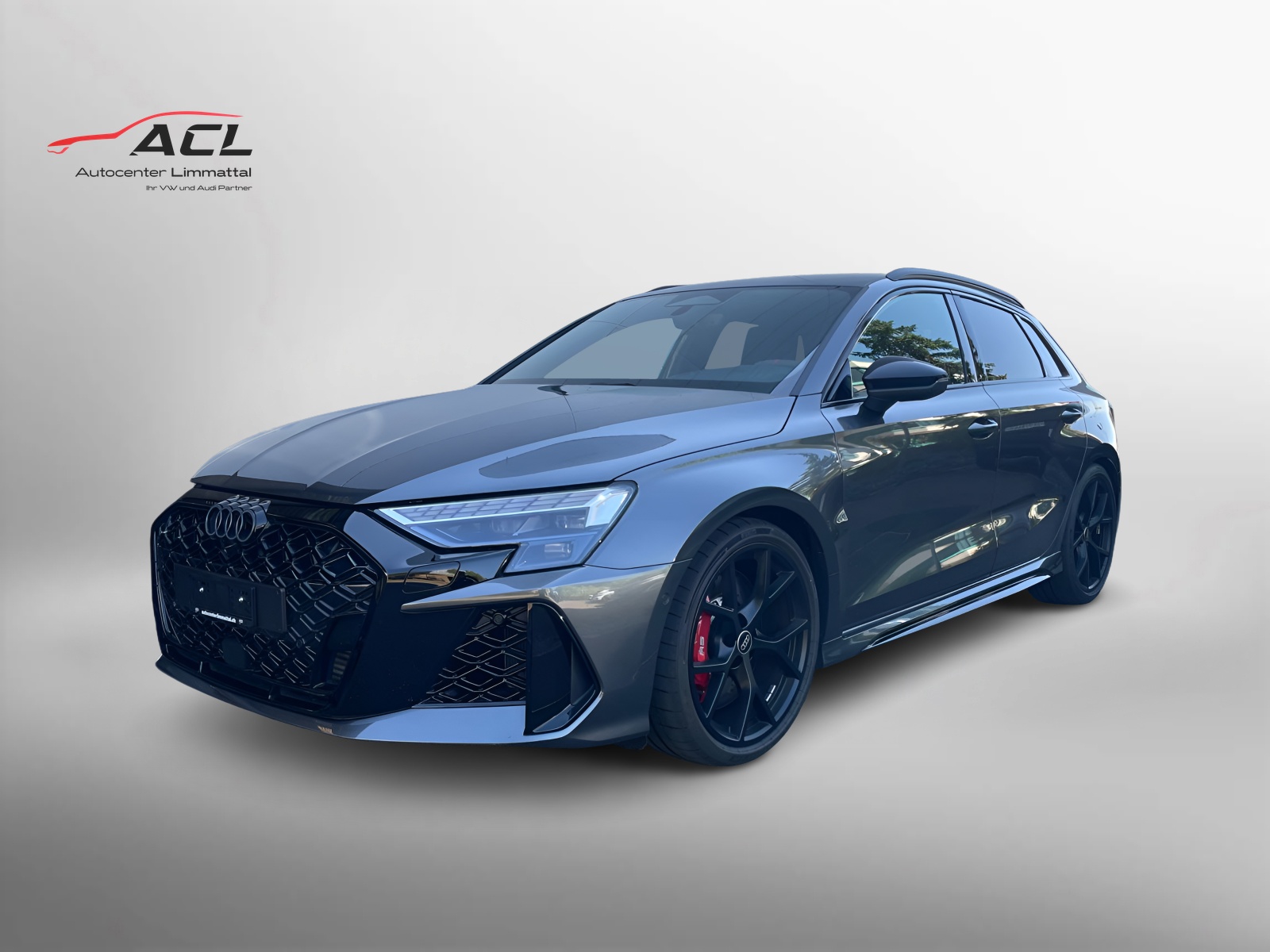AUDI RS3 Sportback 2.5 TSI quattro S-tronic-image-0