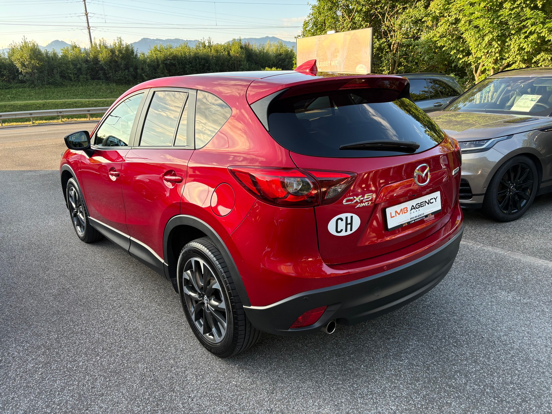 MAZDA CX-5 2.5 Revolution AWD Skyactive-G Automatic-image-3