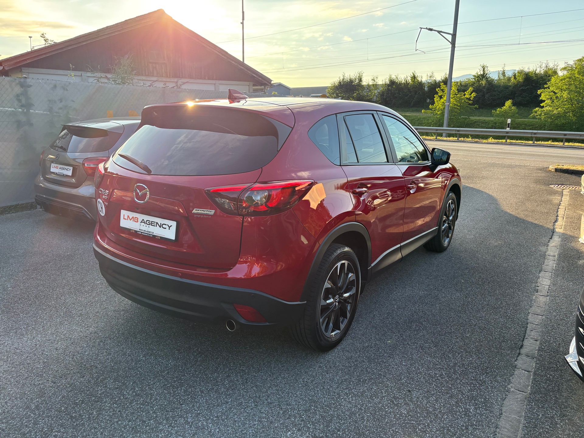 MAZDA CX-5 2.5 Revolution AWD Skyactive-G Automatic-image-5