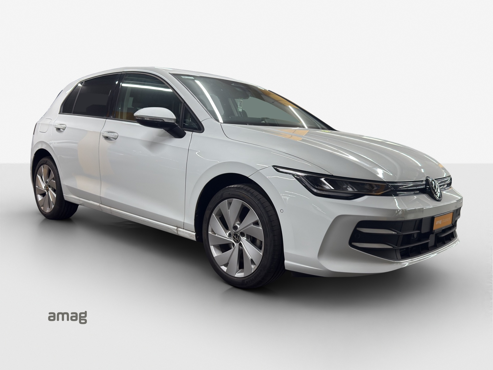 VW Golf 1.5 e TSI mHEV United DSG-image-5