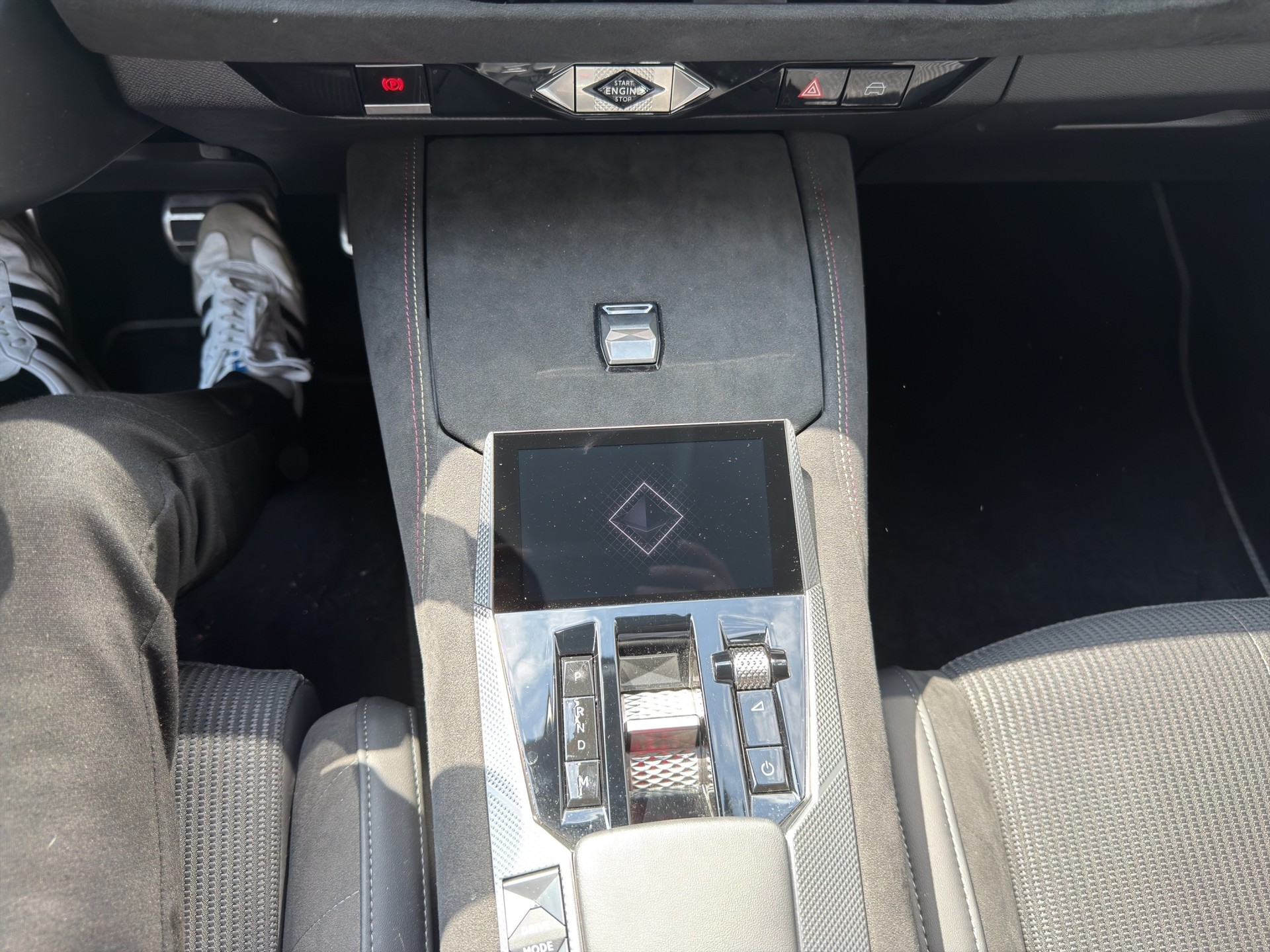DS AUTOMOBILES DS4 1.2 Performance Line+-image-10