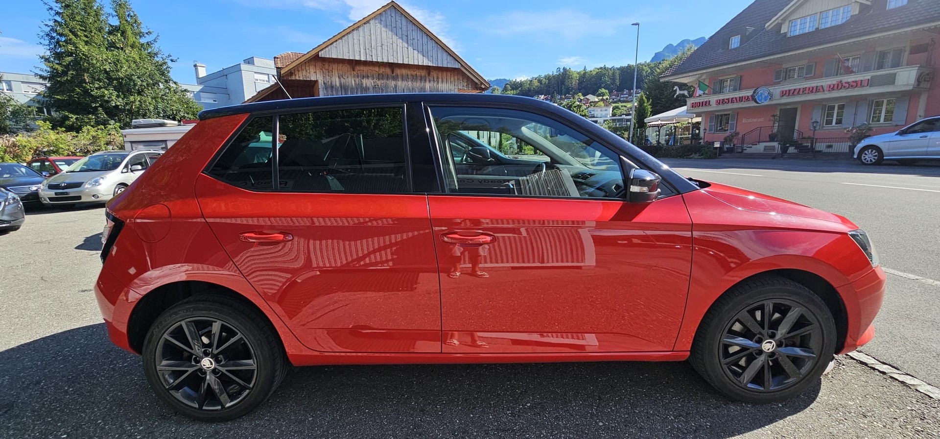 SKODA Fabia 1.4 TDI Swiss Edition-image-3