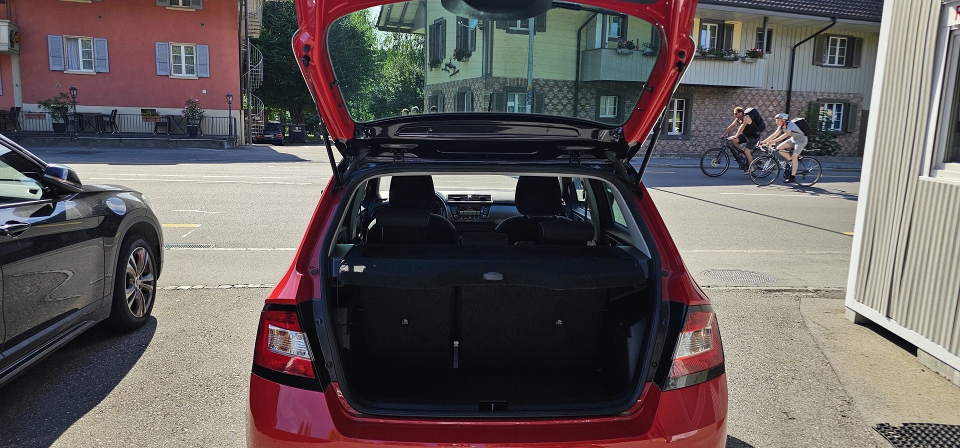 SKODA Fabia 1.4 TDI Swiss Edition-image-8