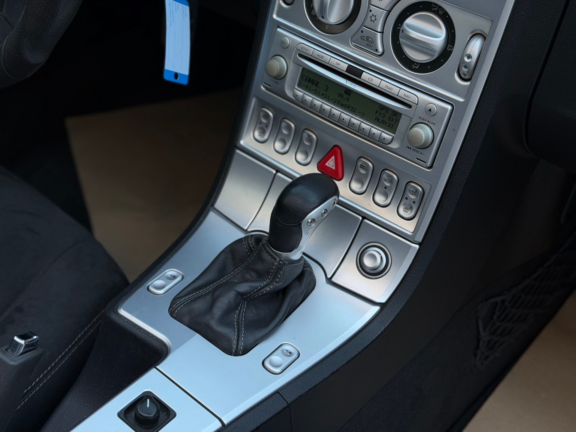 CHRYSLER Crossfire 3.2 SRT6 Roadster-image-17