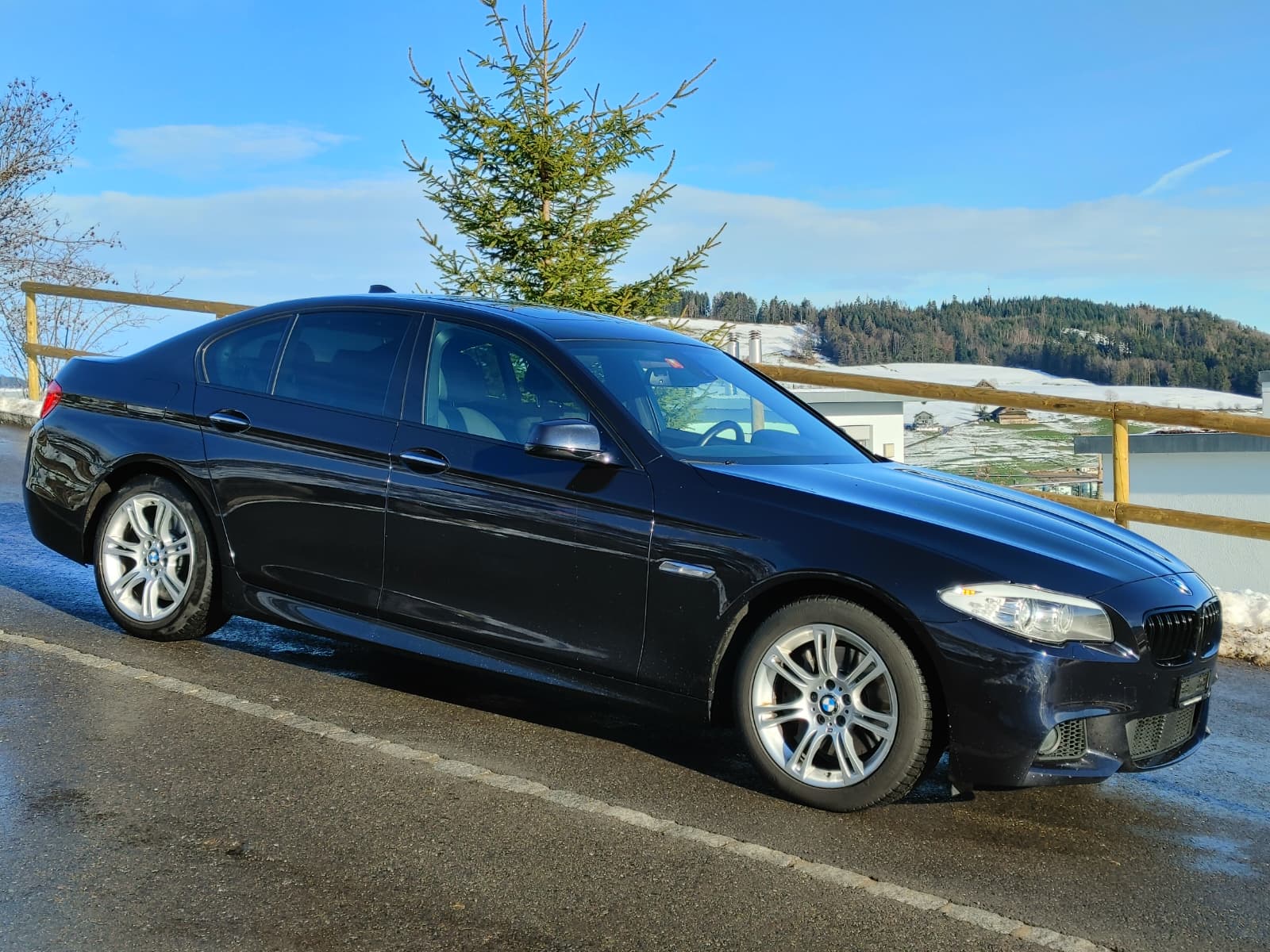 BMW 535i xDrive-image-1