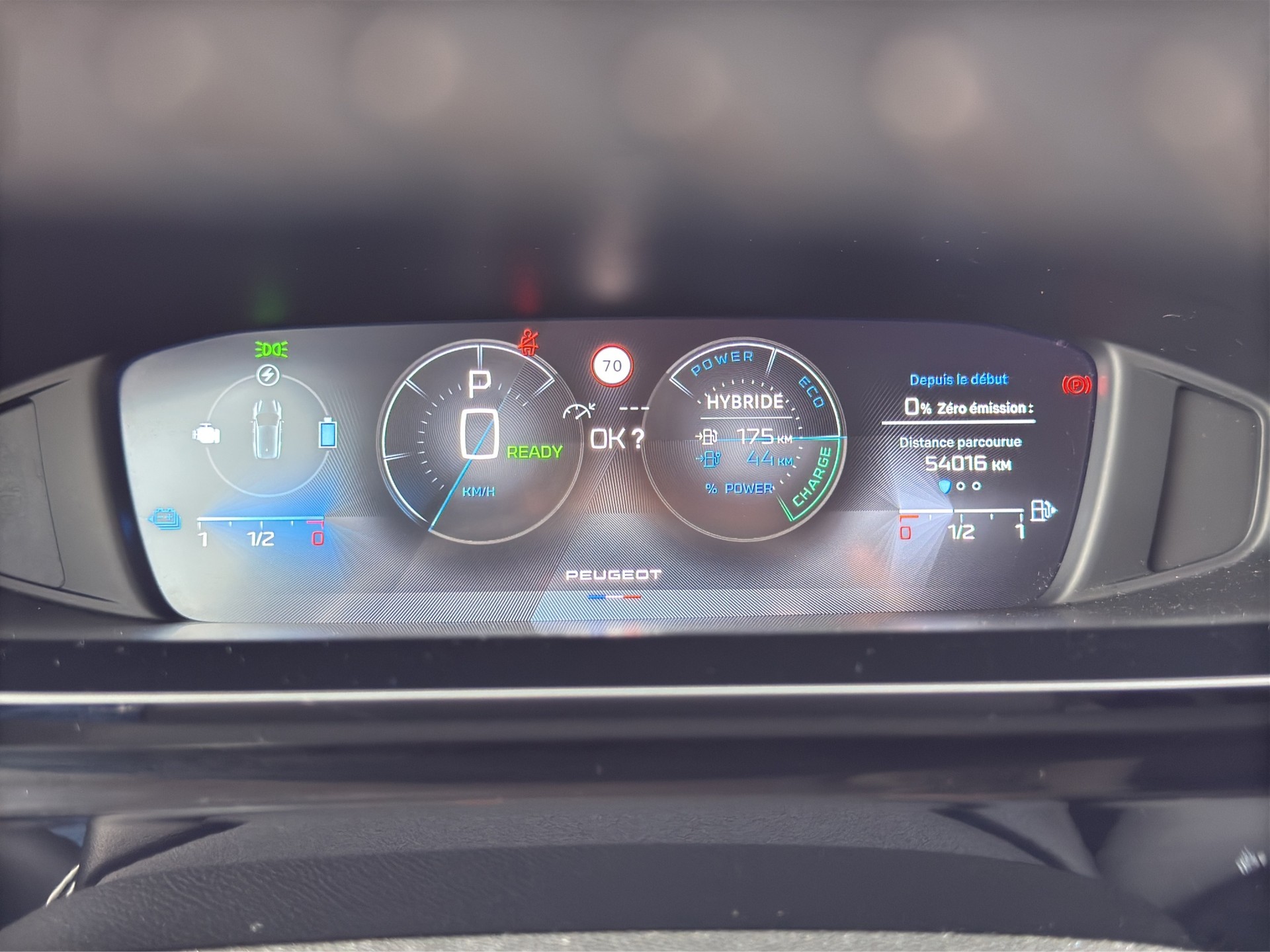 PEUGEOT 308 1.6 PHEV Active Pack-image-8