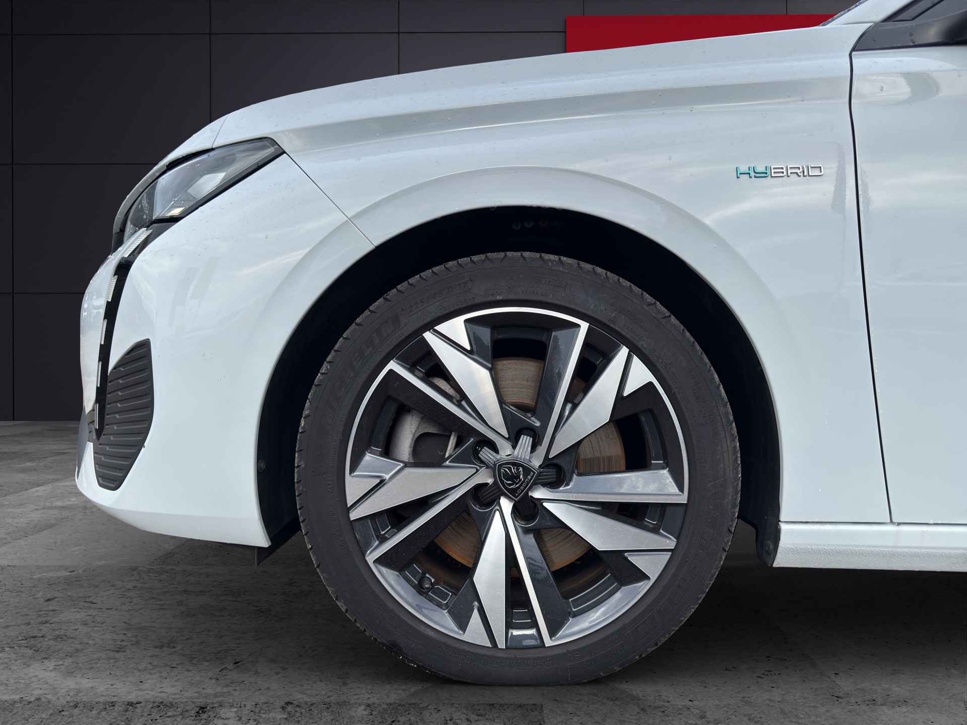 PEUGEOT 308 1.6 PHEV Active Pack-image-4