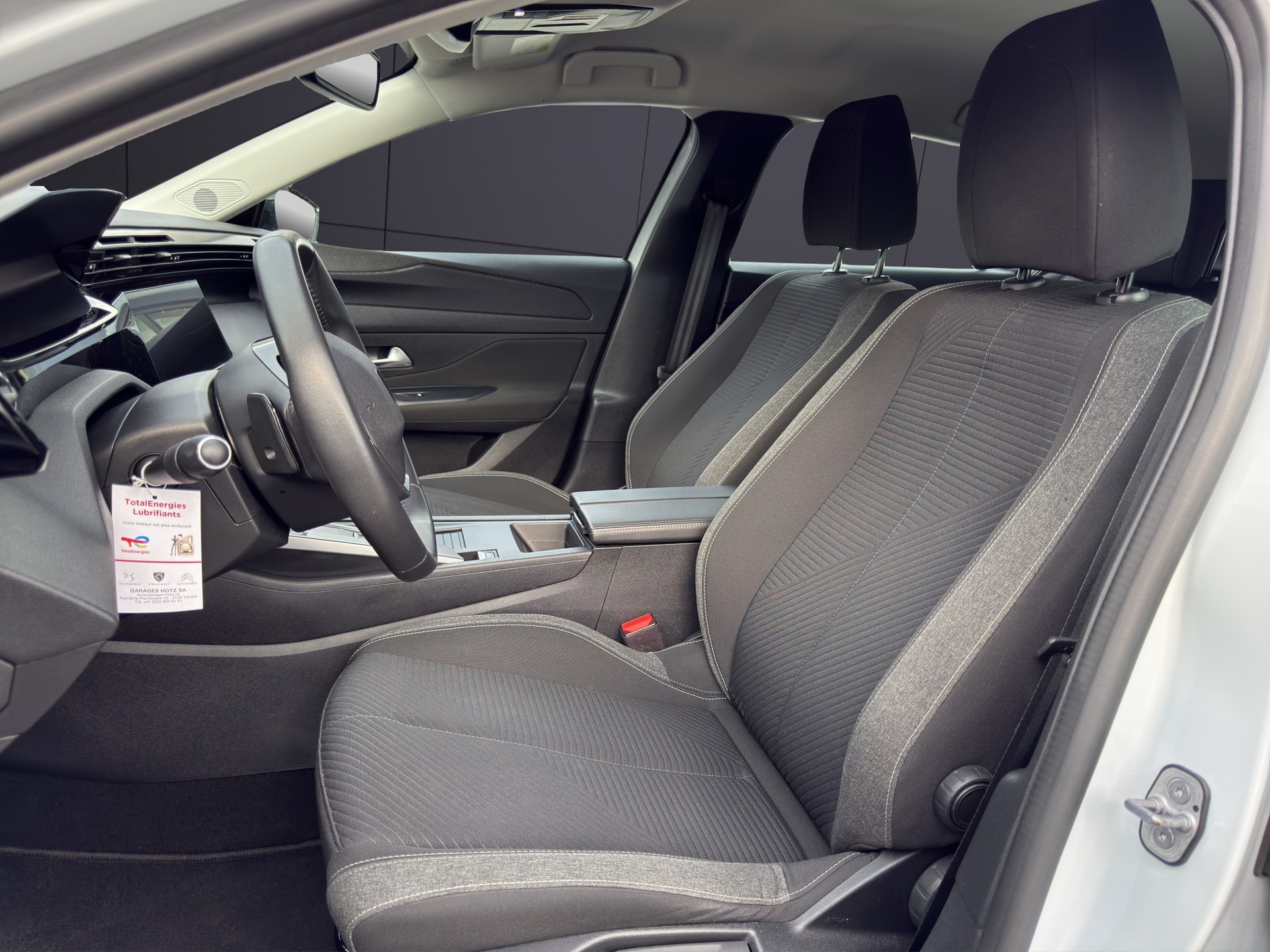 PEUGEOT 308 1.6 PHEV Active Pack-image-5
