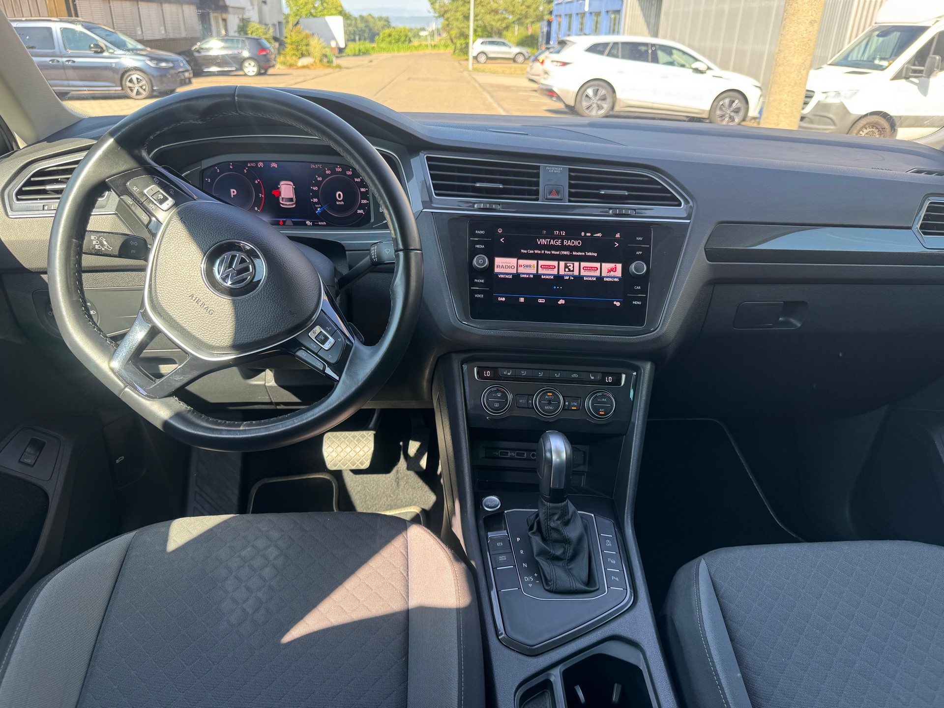 VW Tiguan 1.5TSI Evo Comfortline DSG-image-7