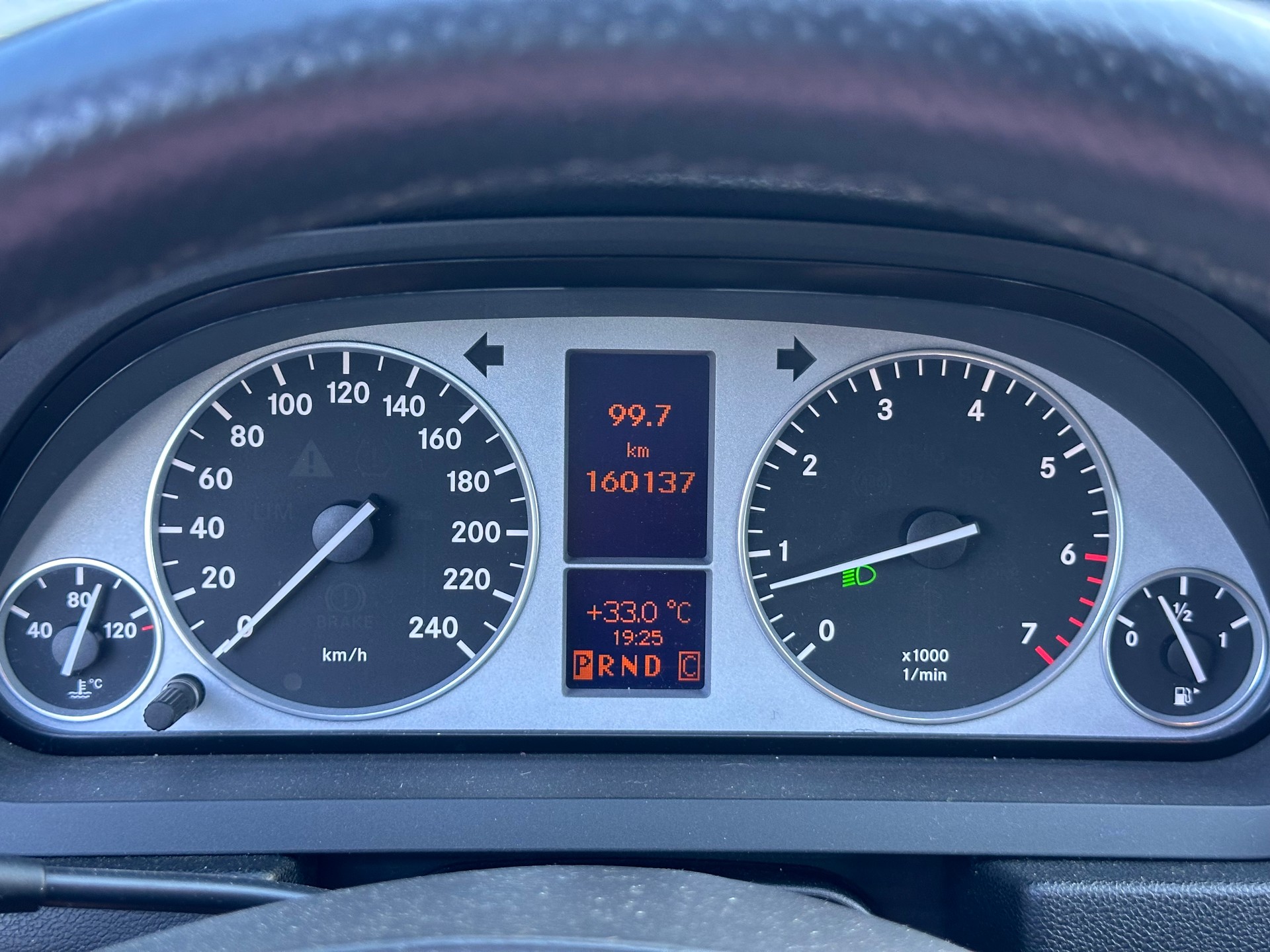 MERCEDES-BENZ B 180 My Star Autotronic-image-4