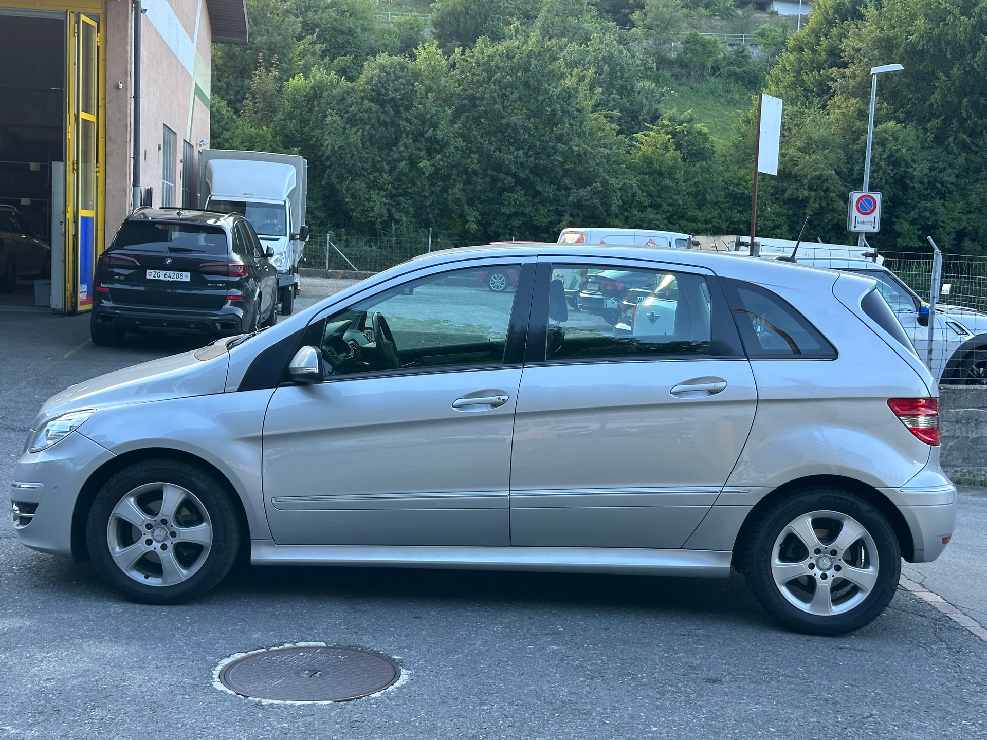 MERCEDES-BENZ B 180 My Star Autotronic-image-2