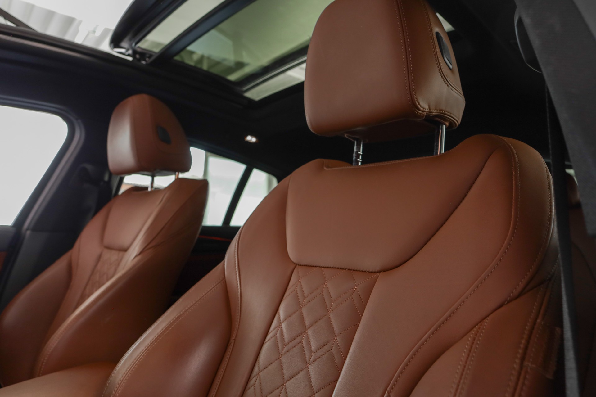 BMW X4 xDrive 48V 20i M Sport Steptronic-image-16