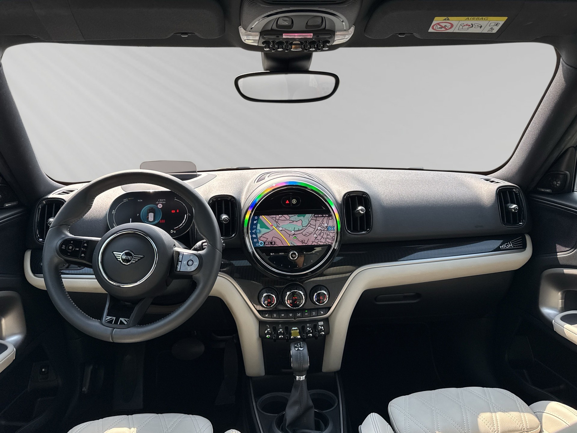 MINI Countryman Cooper SE ALL4 PHEV Steptronic-image-5