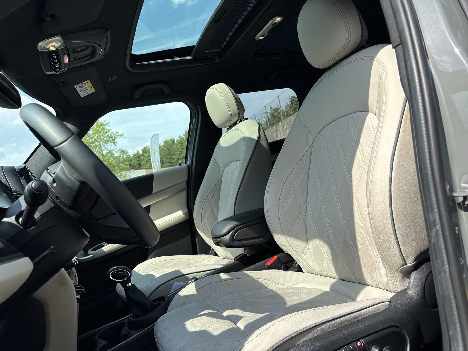 MINI Countryman Cooper SE ALL4 PHEV Steptronic-image-9
