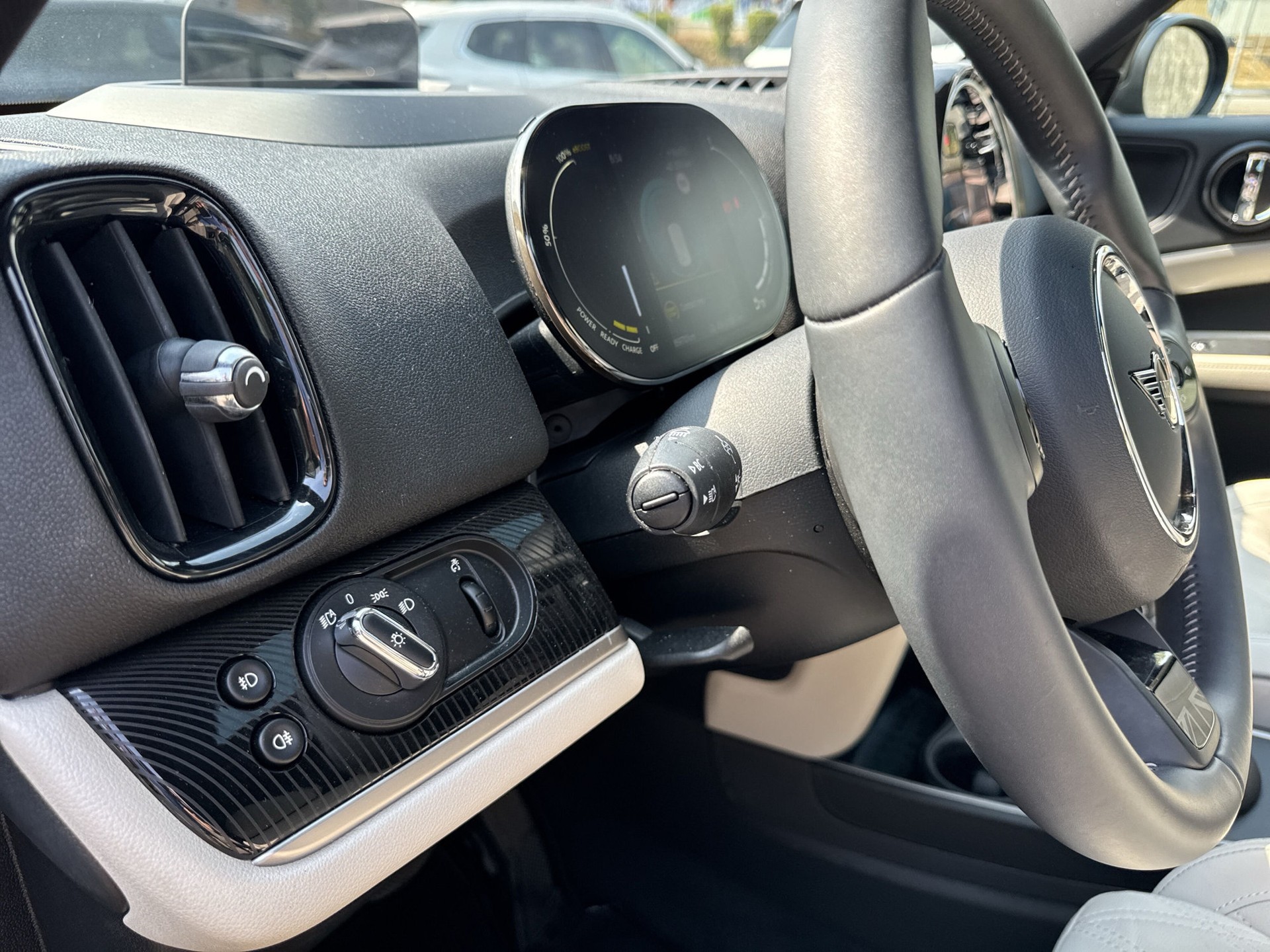 MINI Countryman Cooper SE ALL4 PHEV Steptronic-image-19