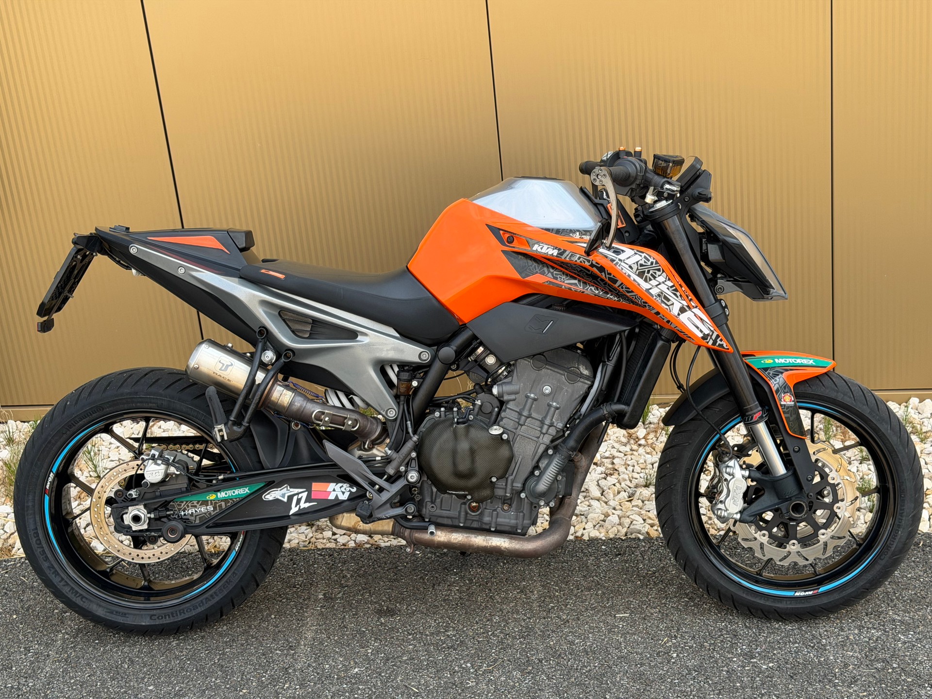 KTM 790 Duke ABS-showroom-element-3