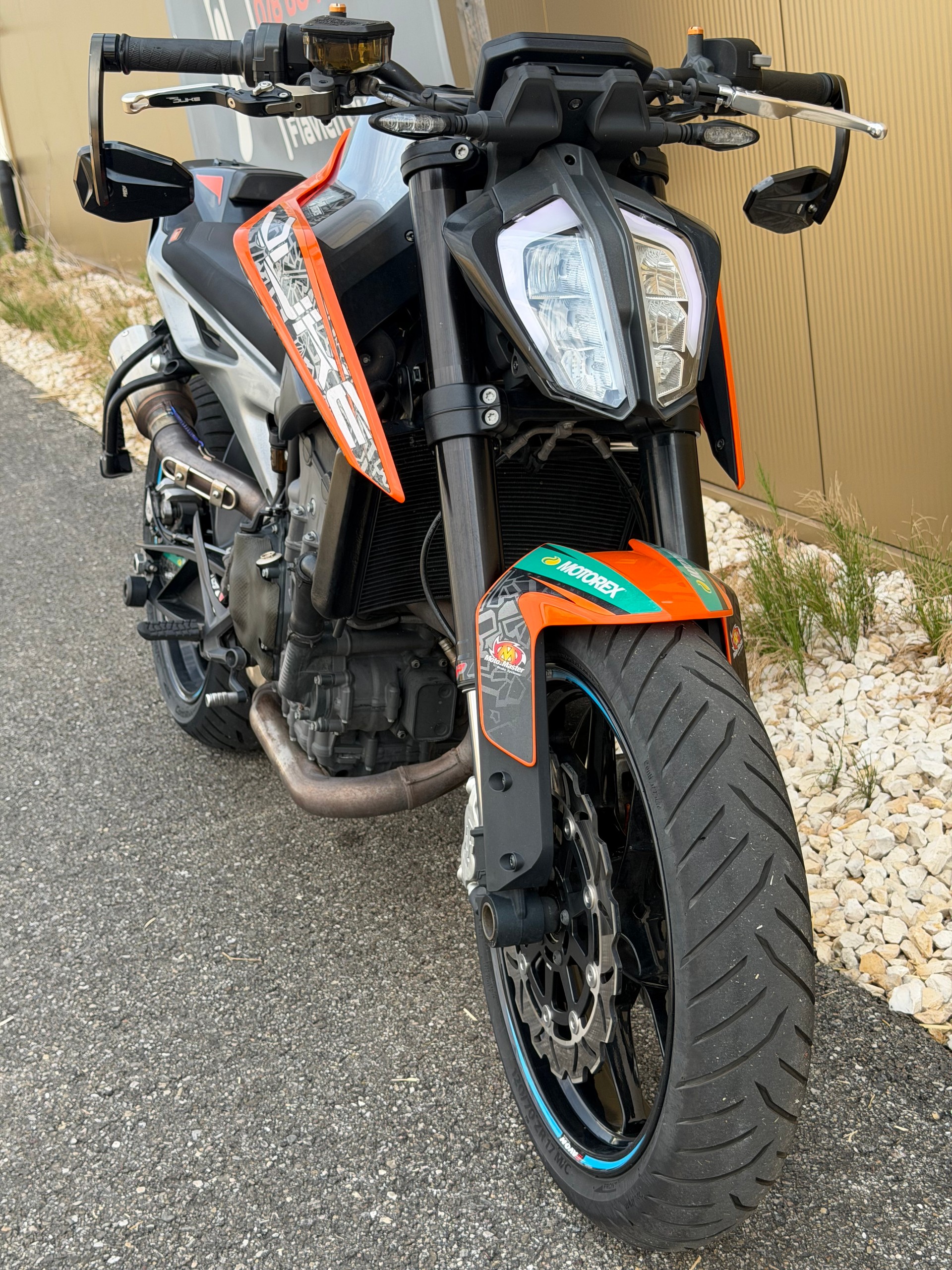 KTM 790 Duke ABS-showroom-element-1