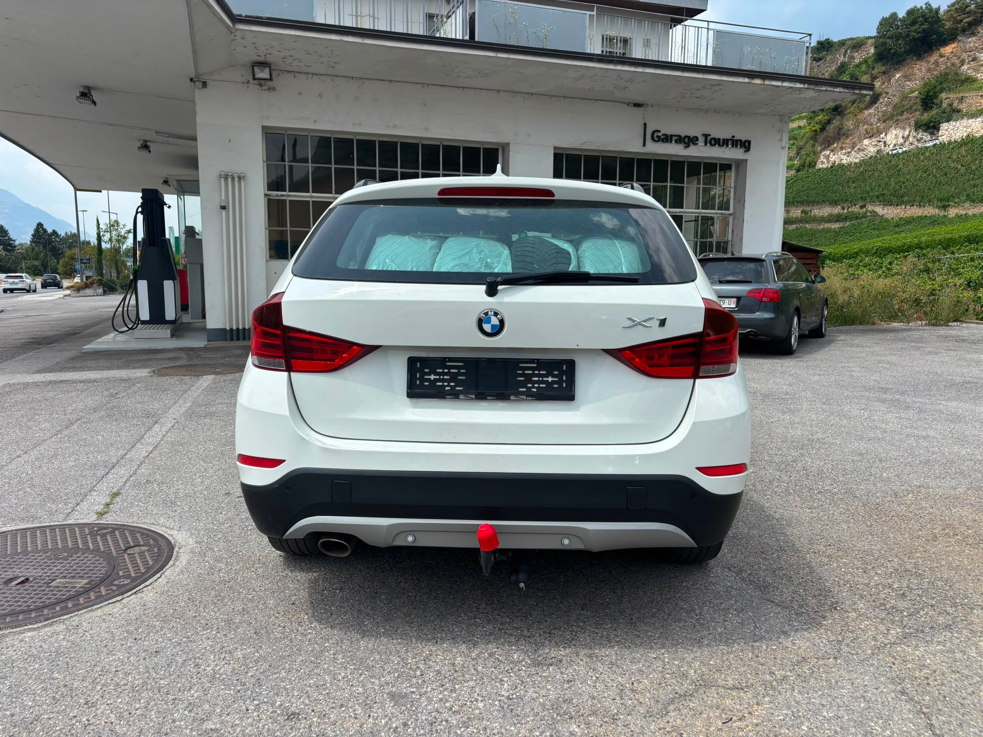 BMW 18d-image-4